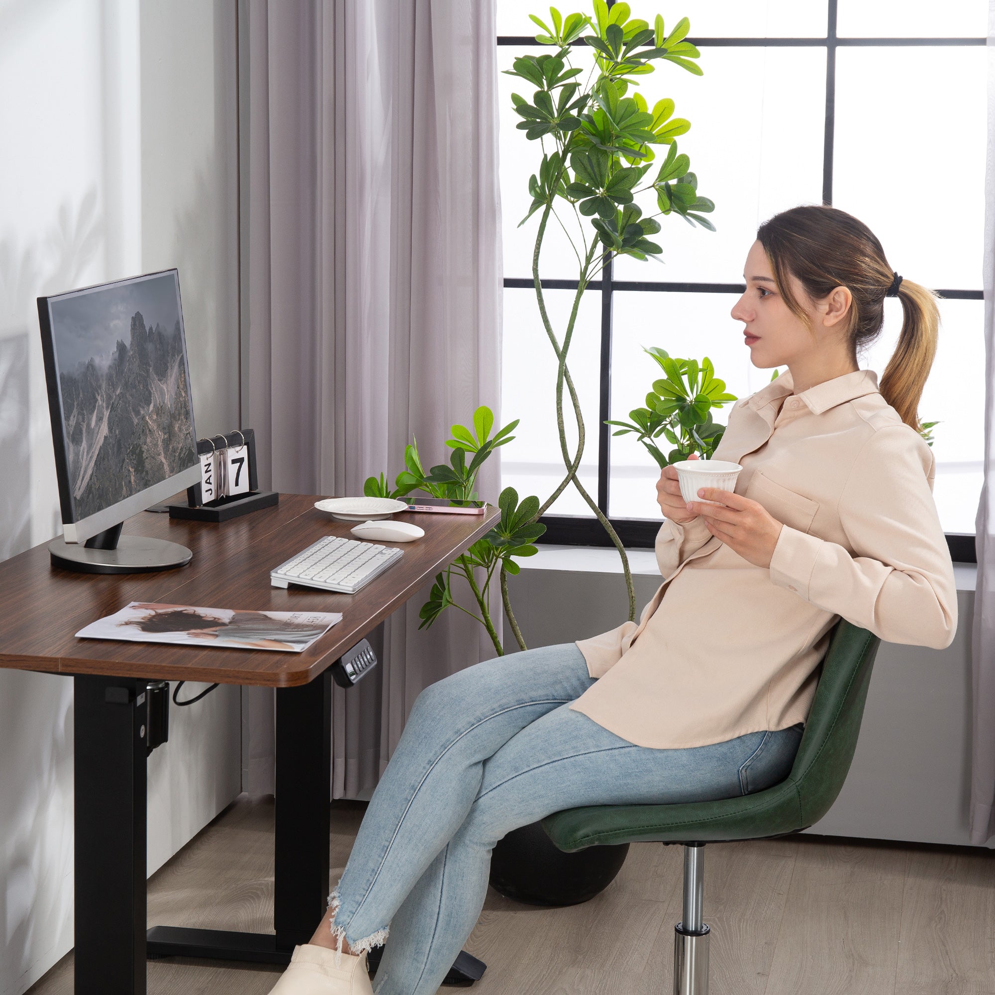 Armless Office Chair without Wheels, Swivel Desk Chair with Steel Base, Adjustable Height, Ergonomic Faux Leather Chair, Green