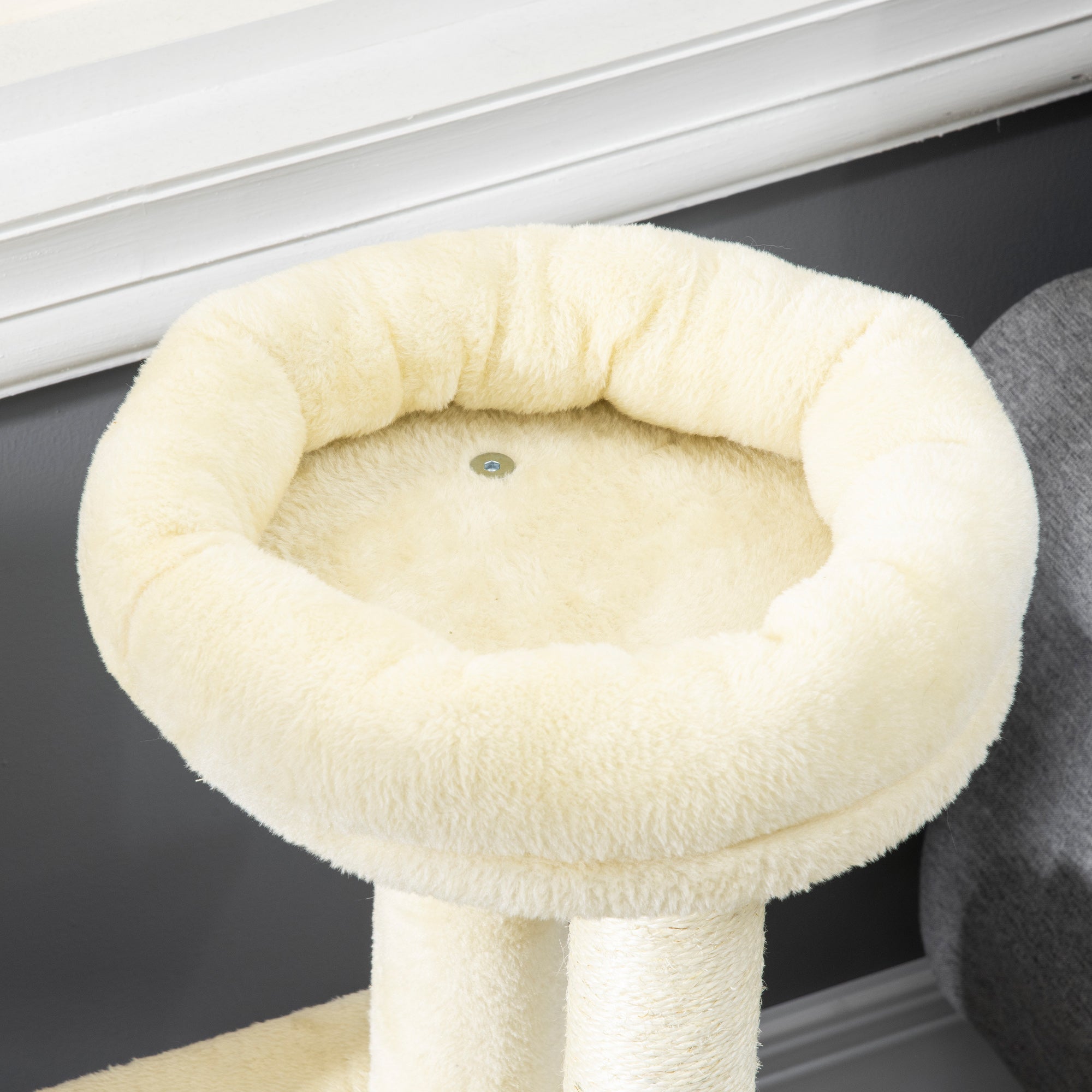 Cat Scratching Post for Adult Cats and Kittens with Mat and Sisal Poles, Cat Scratcher with Removable House, Bed, and Ball, 60x30x83cm, Beige