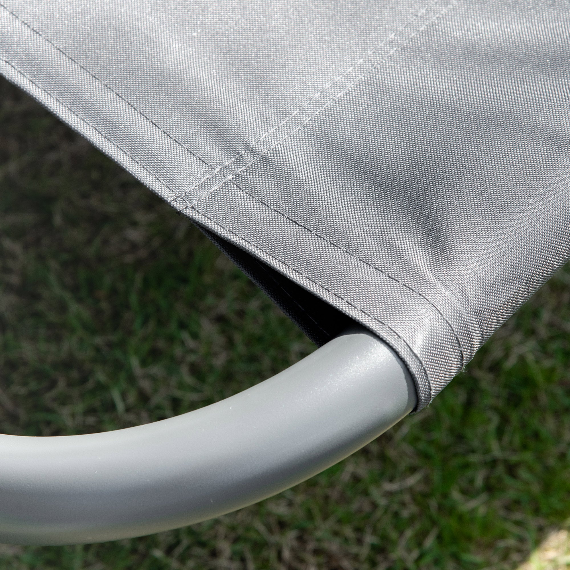 Sun Lounger with Roof Patio Lounge Chair with Pillows Water-Resistant and UV-Resistant Camping Cot up to 220kg for Garden, Balcony, Gray