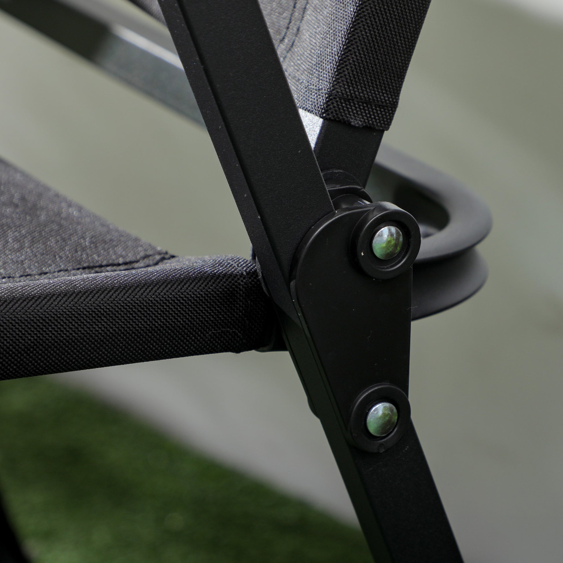 Camping Chair Folding Fishing Chair with Armrests - Oxford Fabric and Steel Frame - 54 x 59 x 78 cm - Black