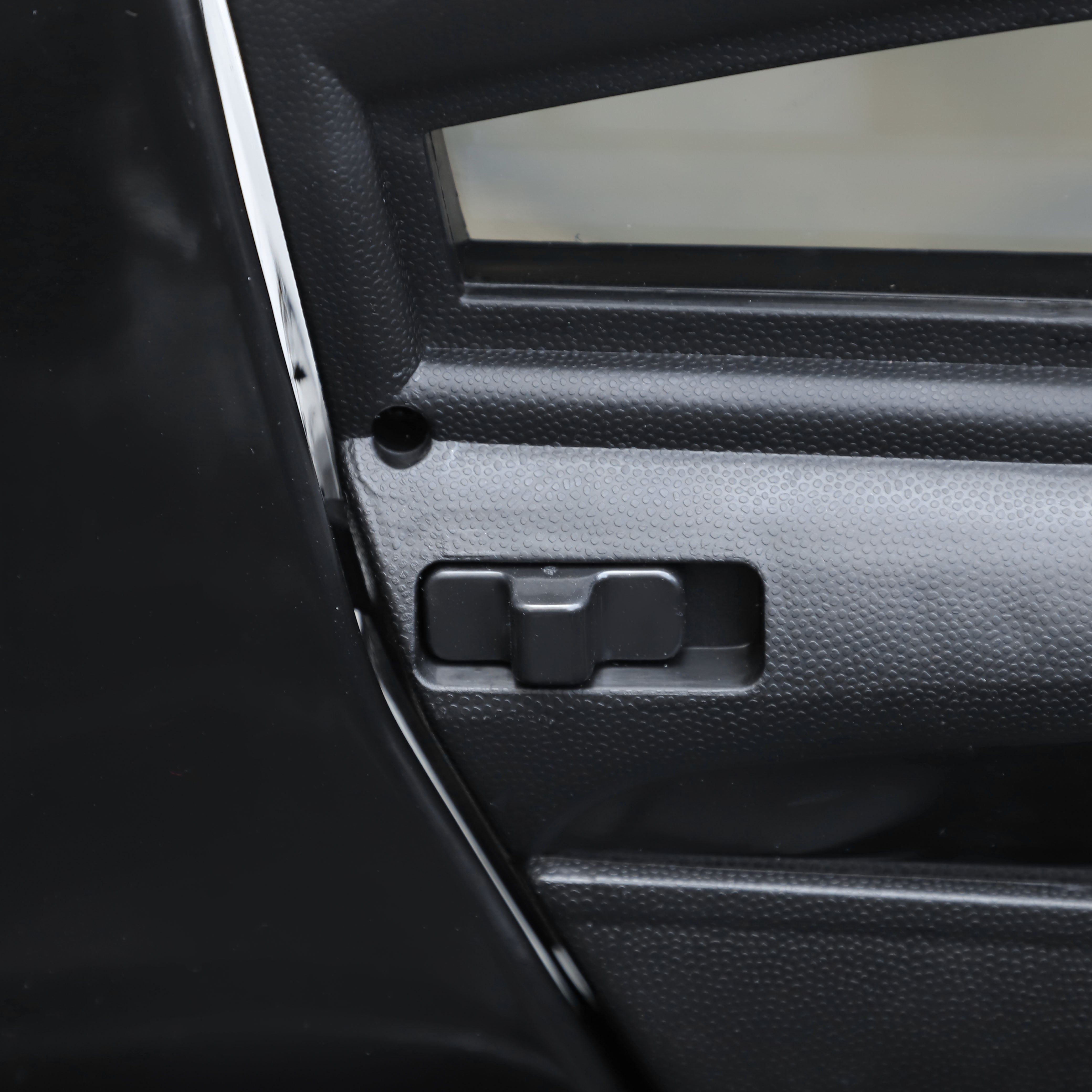 Electric Car BMW 6GT for Kids +3 Years Children's 6V Battery Vehicle with Remote Control Lights and Sounds MP3 USB Load 30 kg 106x64x51 cm Black