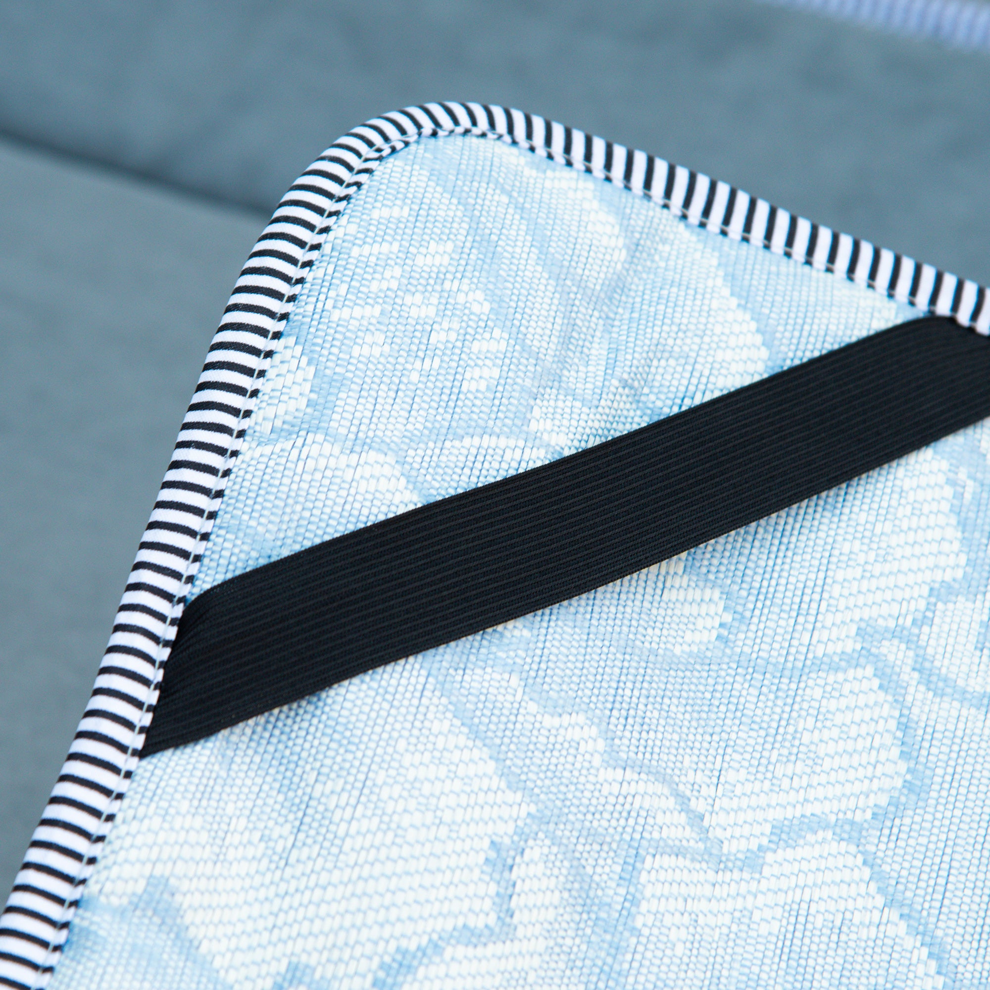 Folding Camping Bed with Mattress Carry Bag 188 x 64.5 x 53 cm Guest Bed up to 150 kg Load Capacity Camp Bed for Adults Folding Bed for Outdoor, Garden Camping Travel Light Grey