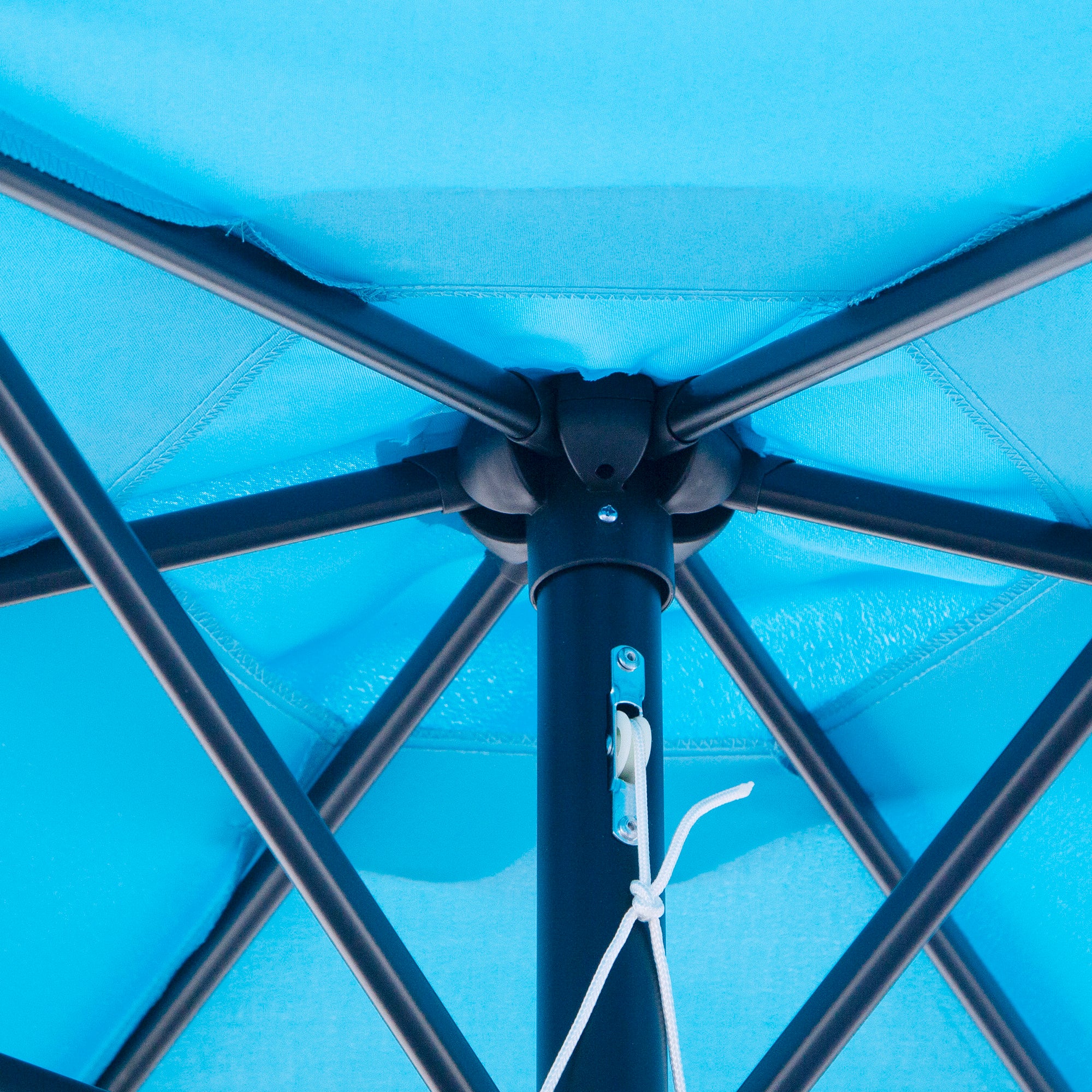 Garden Umbrella Ø2.6x2.35m Tiltable with Crank Handle, Outdoor Umbrella with 6 Aluminum Struts, Metal and Polyester 180g/㎡, Blue