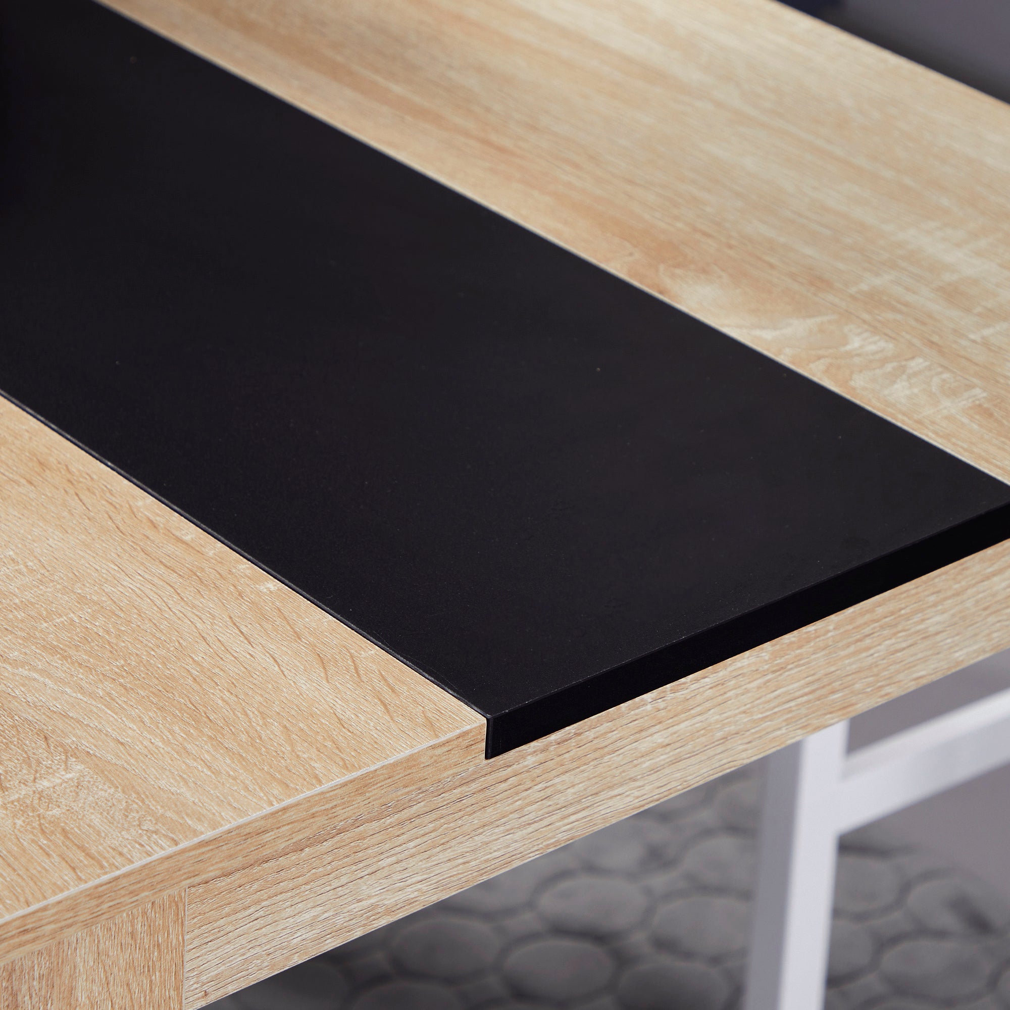 Modern Design Dining Table with Large Tabletop for 2-4 People in Particle Board 120L x 69W x 75H cm Black and Natural