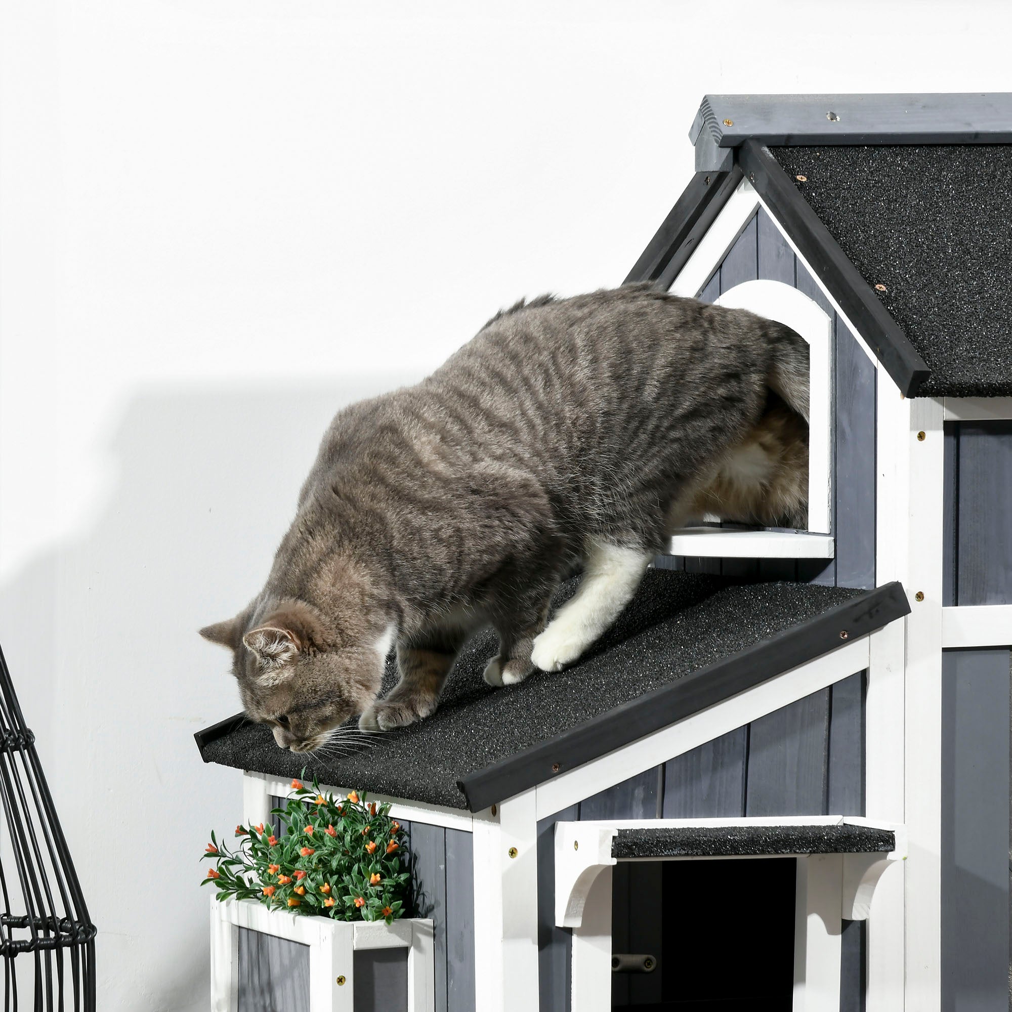 Wooden Cat House, Winterproof Cat Shelter with Multiple Entrances, 2 Floors, Cat Cave for Outdoor, Small Animal House with Asphalt Roof, Flower Box for Outdoor Garden, 96 x 65 x 85.5 cm, Gray