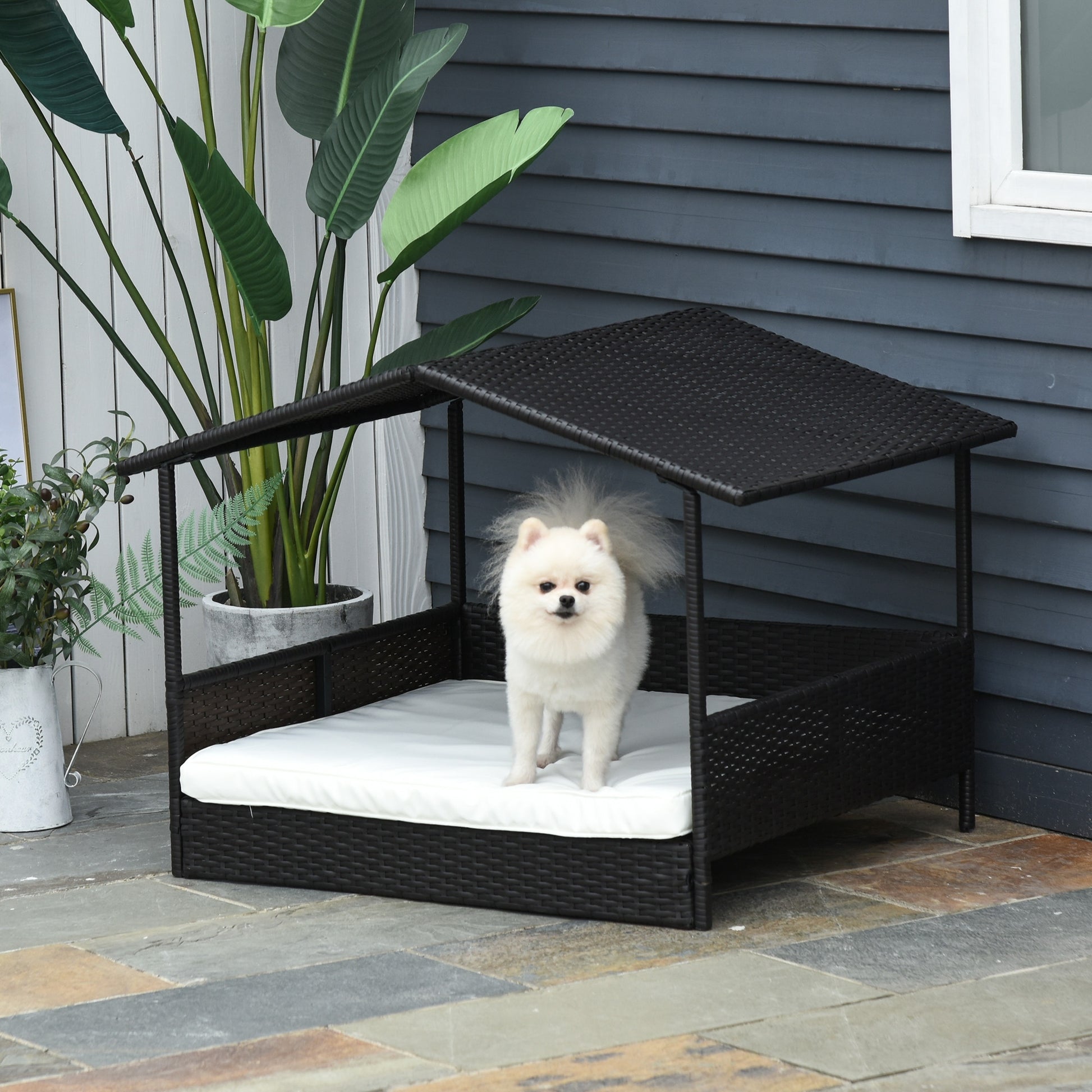 Rattan Dog Lounge Outdoor with Roof, Raised Dog Bed for Small and Medium Dogs, Cooling Pet Lounge with Metal Frame, Pet Bed for Outdoors, 69 x 98 x 70 cm, Coffee-Brown