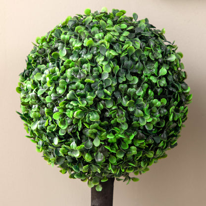Set of 2 Decorative Artificial Plants 60 cm Boxwood Ball Trees in Pots Fake Plants for Indoor and Outdoor Home Decoration Ø20x60 cm Green