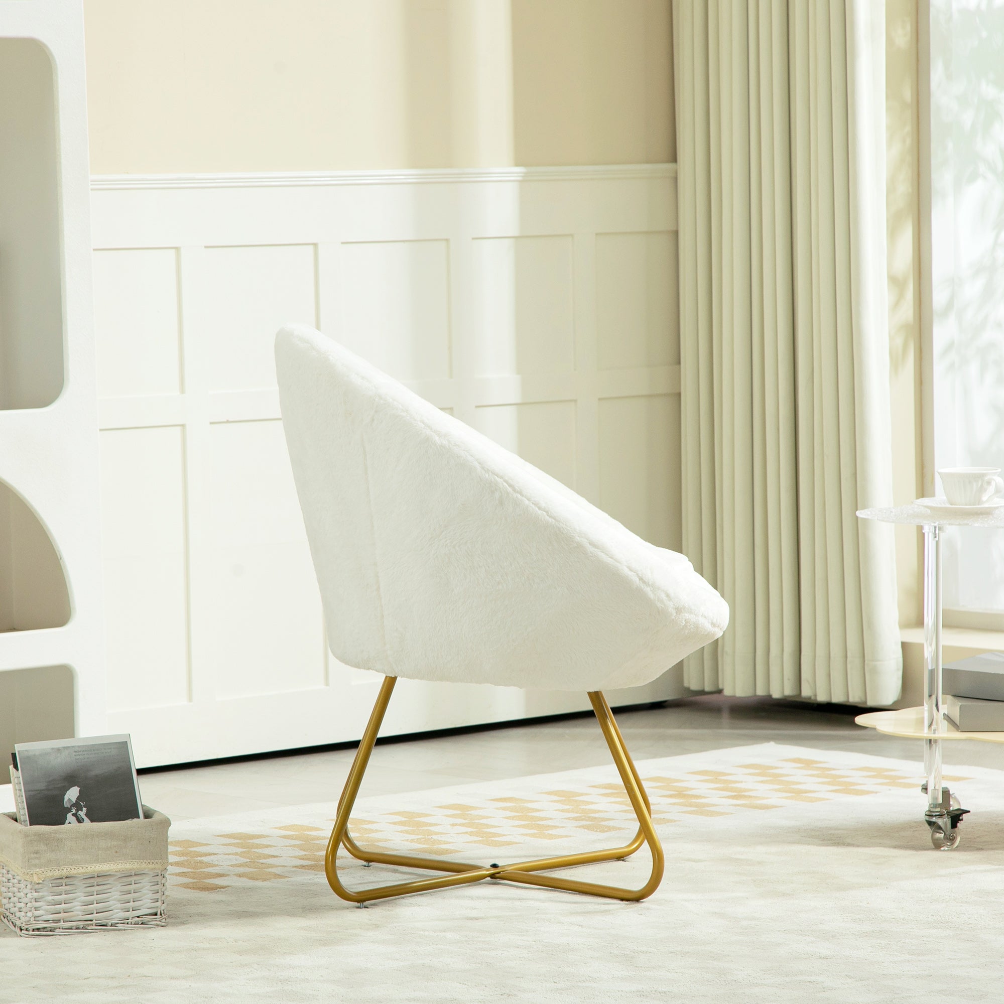 Bedroom Armchair in Faux Fur, Upholstered Living Room Armchair with Golden Metal Legs and Non-Slip Feet for Living Room, Dining Room, 75x66x79 cm, White