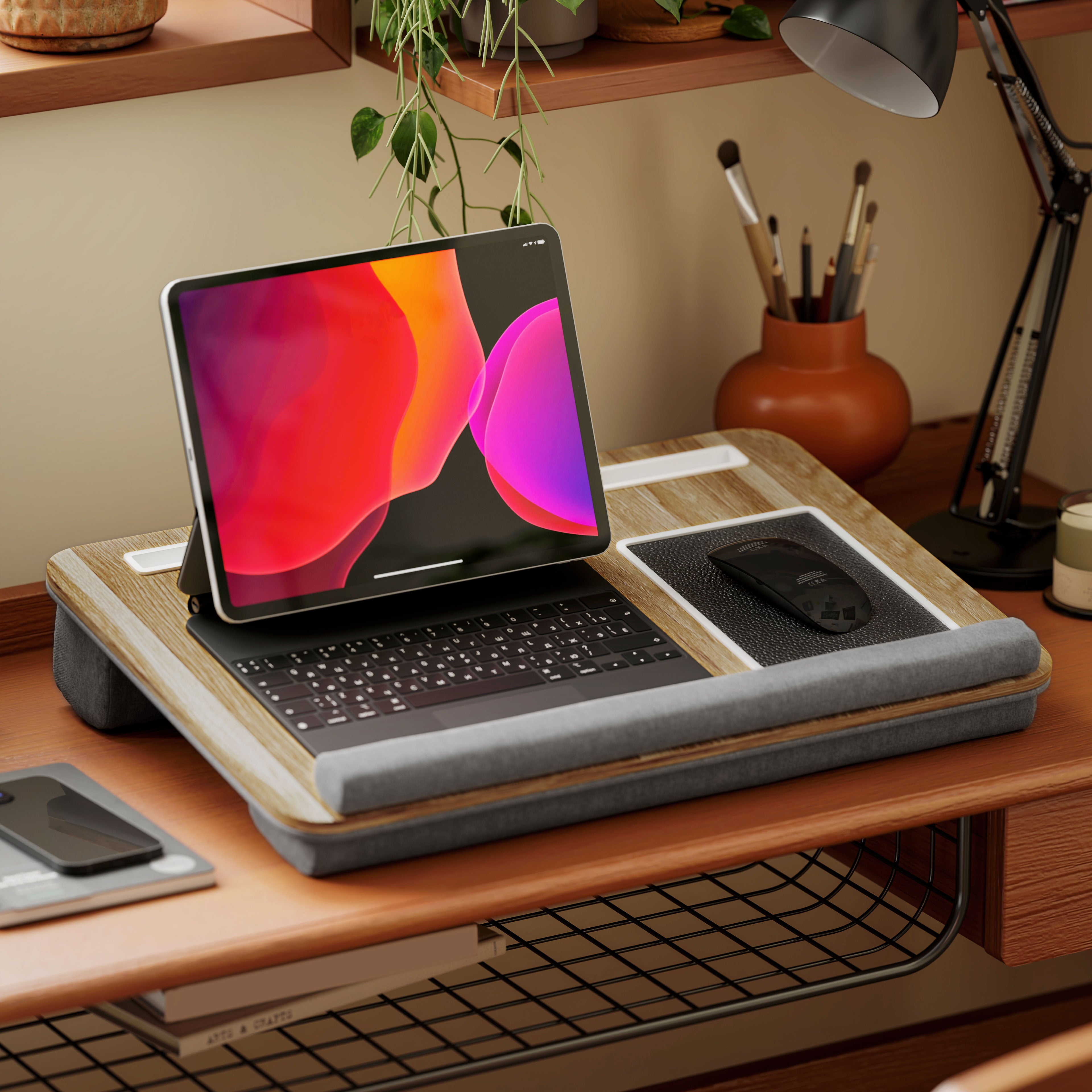Laptop Stand with Cushion Laptop Stand with Tablet Slot Mouse Pad Wrist Rest Bed Table Home Office 55.5x37x9 cm Oak
