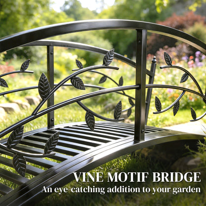 Outsunny Metall-Gartenbrücke, 120 cm – dekorative Teichbrücke mit Sicherheitsgeländern, Weinranken-Design, Tragfähigkeit 100 kg, pulverbeschichtet, einfache Montage