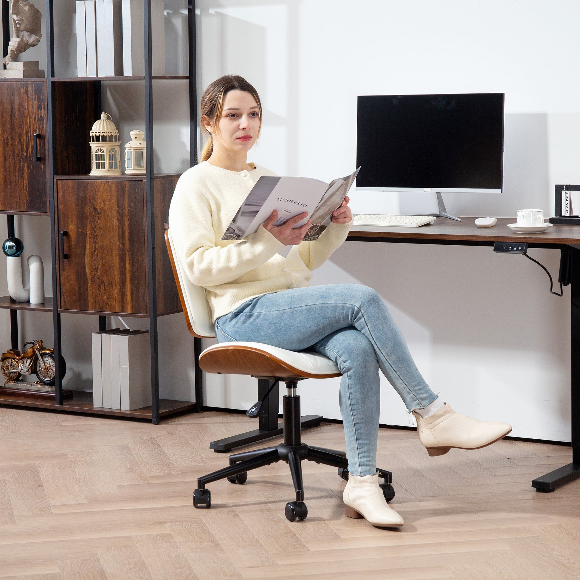 Office Chair Height-Adjustable Desk Chair with Wheels, Diamond Stitching, Swivel Chair with Tilt Function, Faux Leather, White