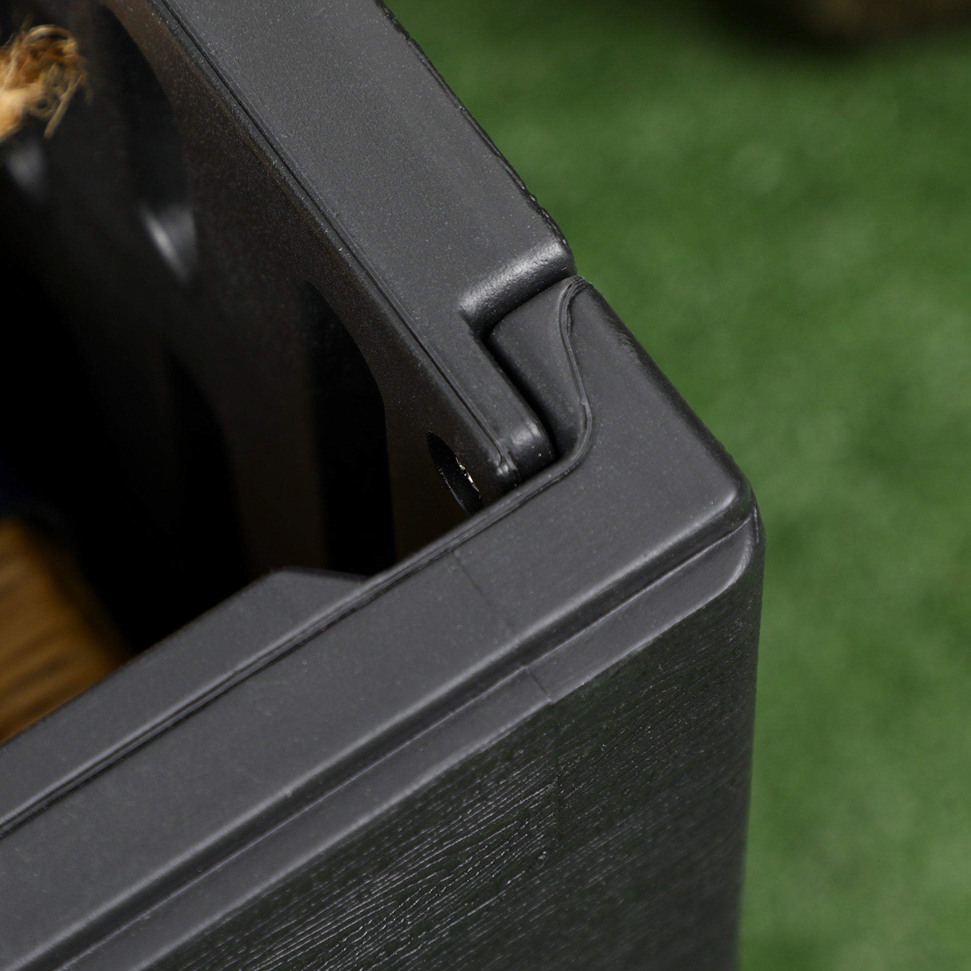 366L Outdoor Storage Chest Garden Plastic Double-Walled Box Waterproof Anti-UV with Wheels and Handles for Patio Deck Load 100 kg 122.4x62x64.5 cm Black