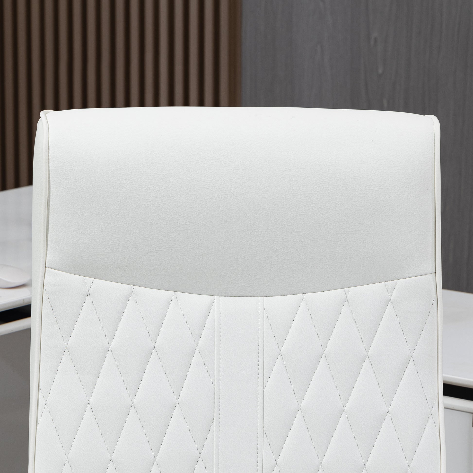 Swivel Office Chair Reclining Desk Chair Upholstered in PU with High Back and Adjustable Height for Living Room Office Load 120 kg 65x72x102-112.5 cm Cream