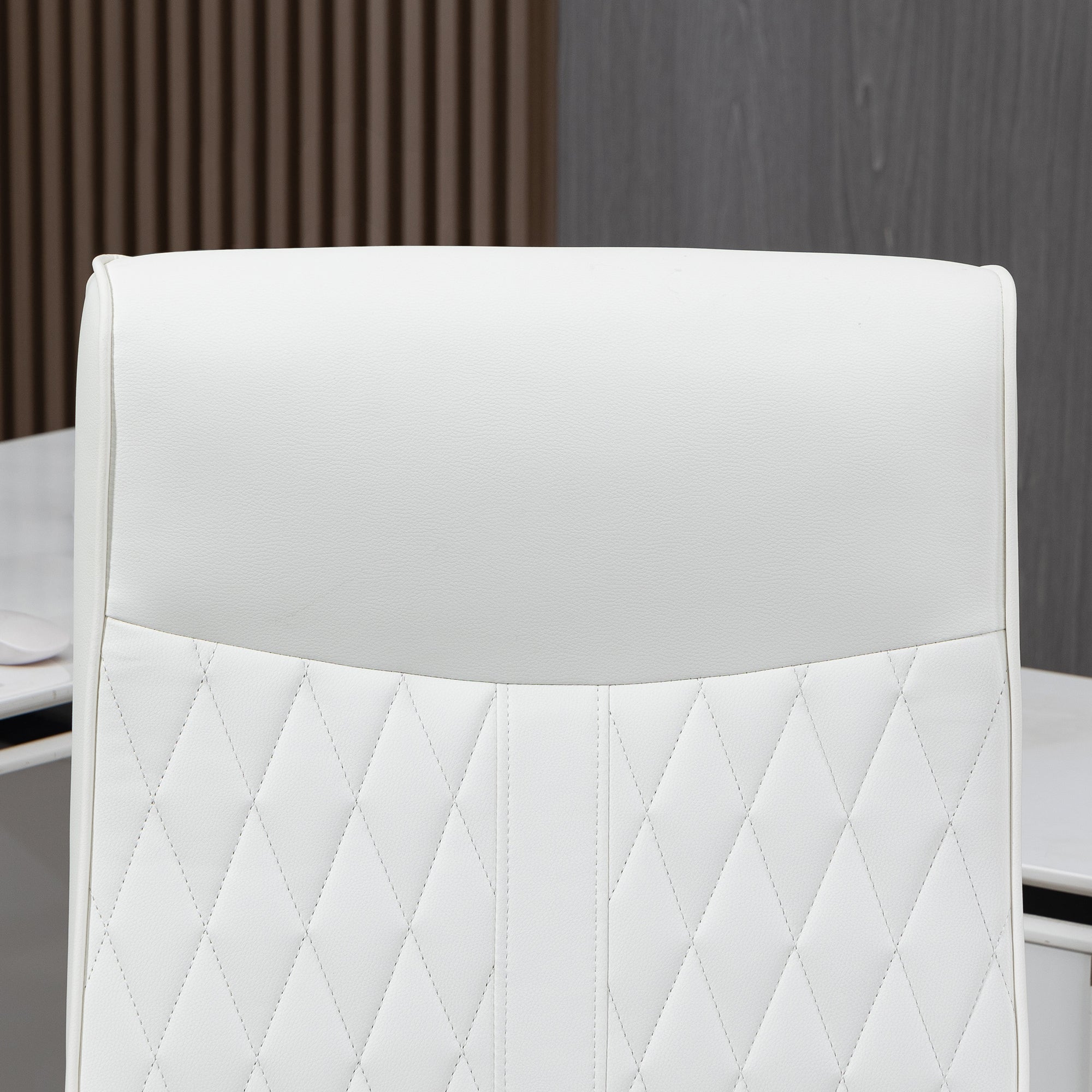 Swivel Office Chair Reclining Desk Chair Upholstered in PU with High Back and Adjustable Height for Living Room Office Load 120 kg 65x72x102-112.5 cm Cream