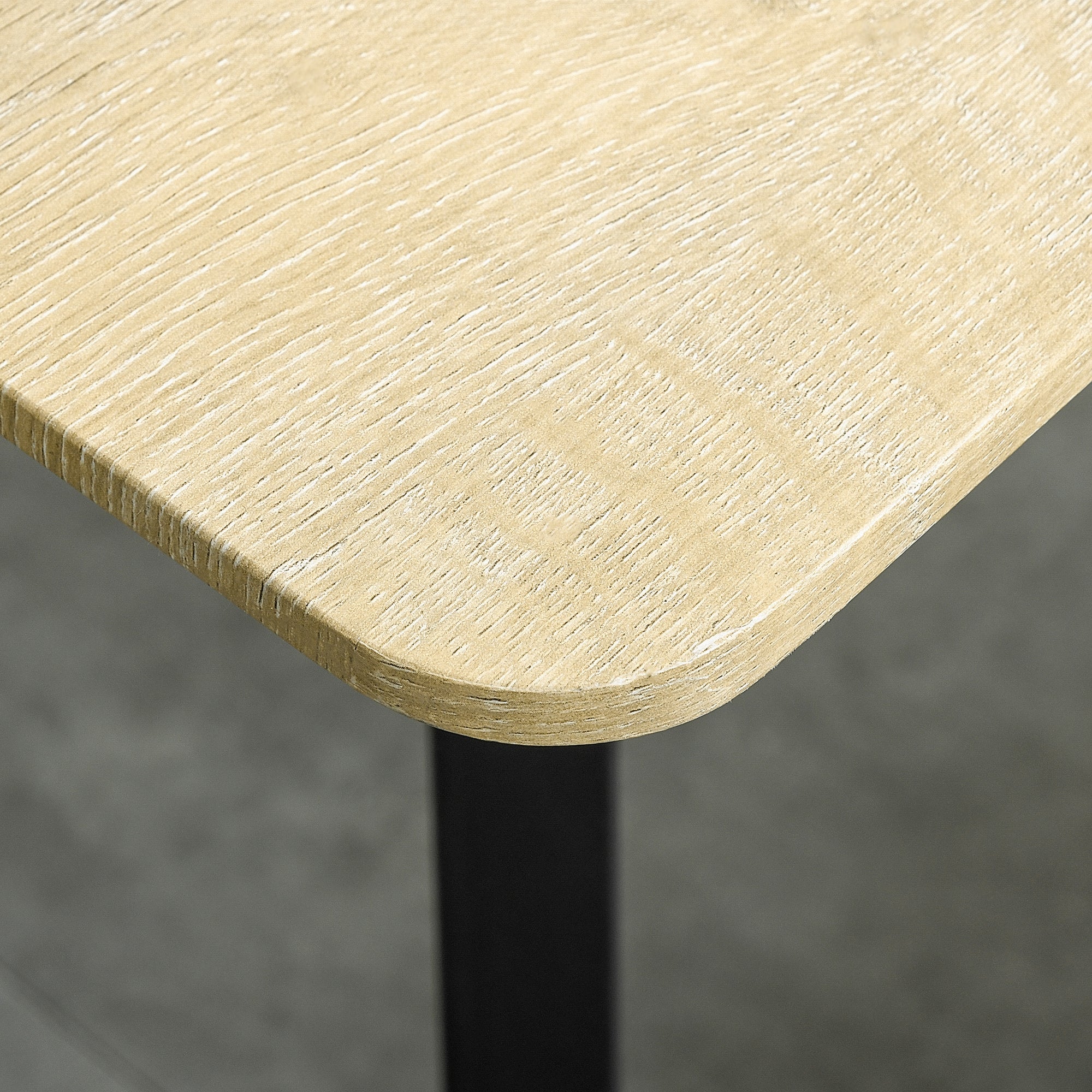 HOMCOM Teollinen Design Ruokapöytä Iso Viistetty Pöytälevy 120L x 60W x 75H cm Mustat Metallijalat Vaalea Tammi MDF