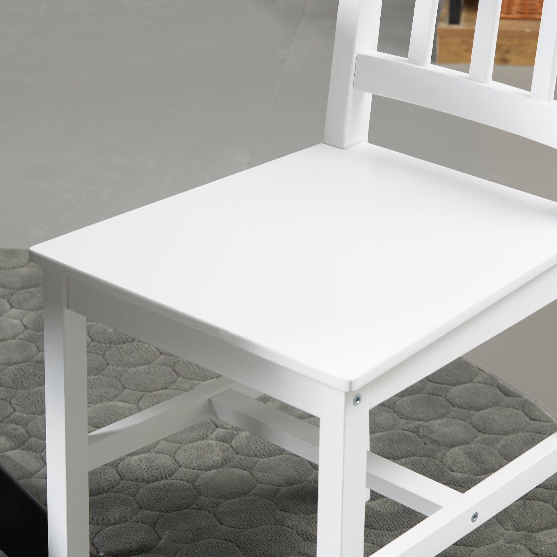 Set of 4 Dining Chairs Kitchen Chair with Backrest, Living Room Chair, Chairs with Modern Style, Pine Wood Dining Chairs for Dining Table, White