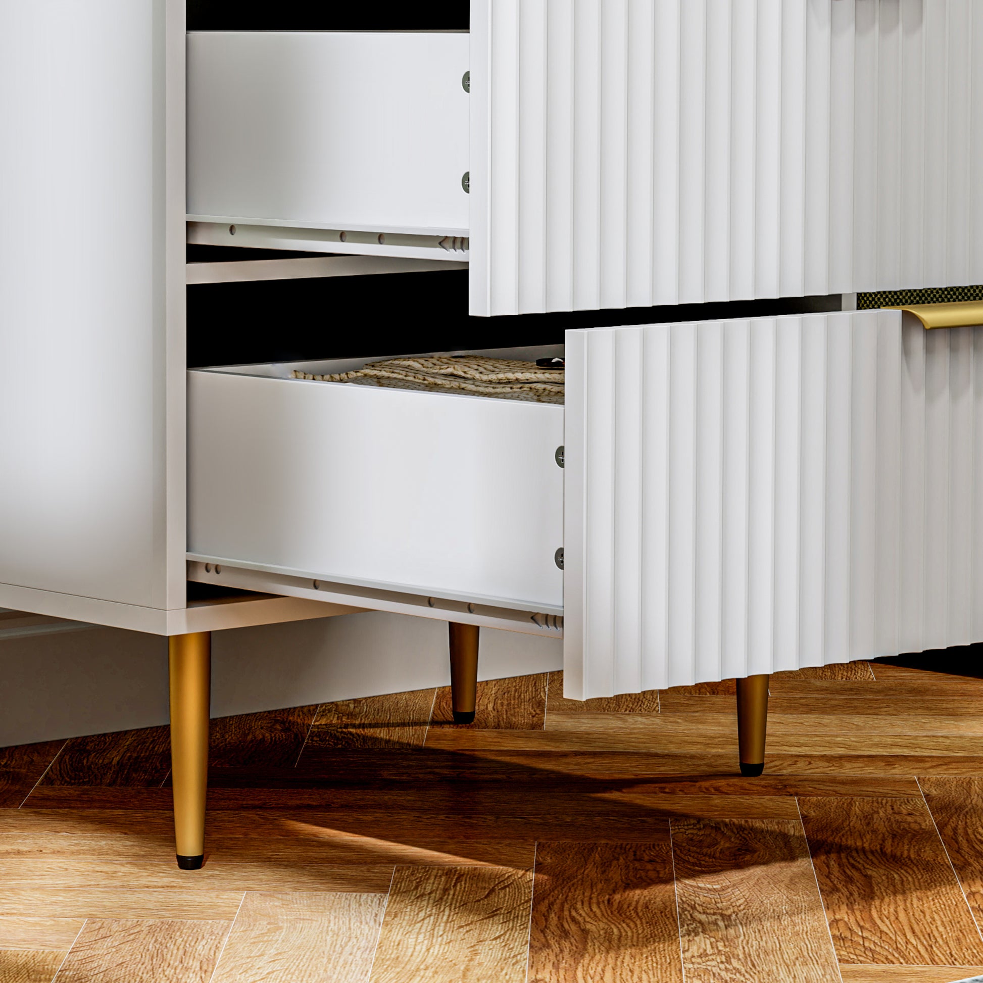 Chest of Drawers 4 Drawers Bedroom Chest Modern Storage Furniture with Handles and Golden Feet, for Bedroom, Living Room, Dimensions 60 x 40 x 96 cm, White