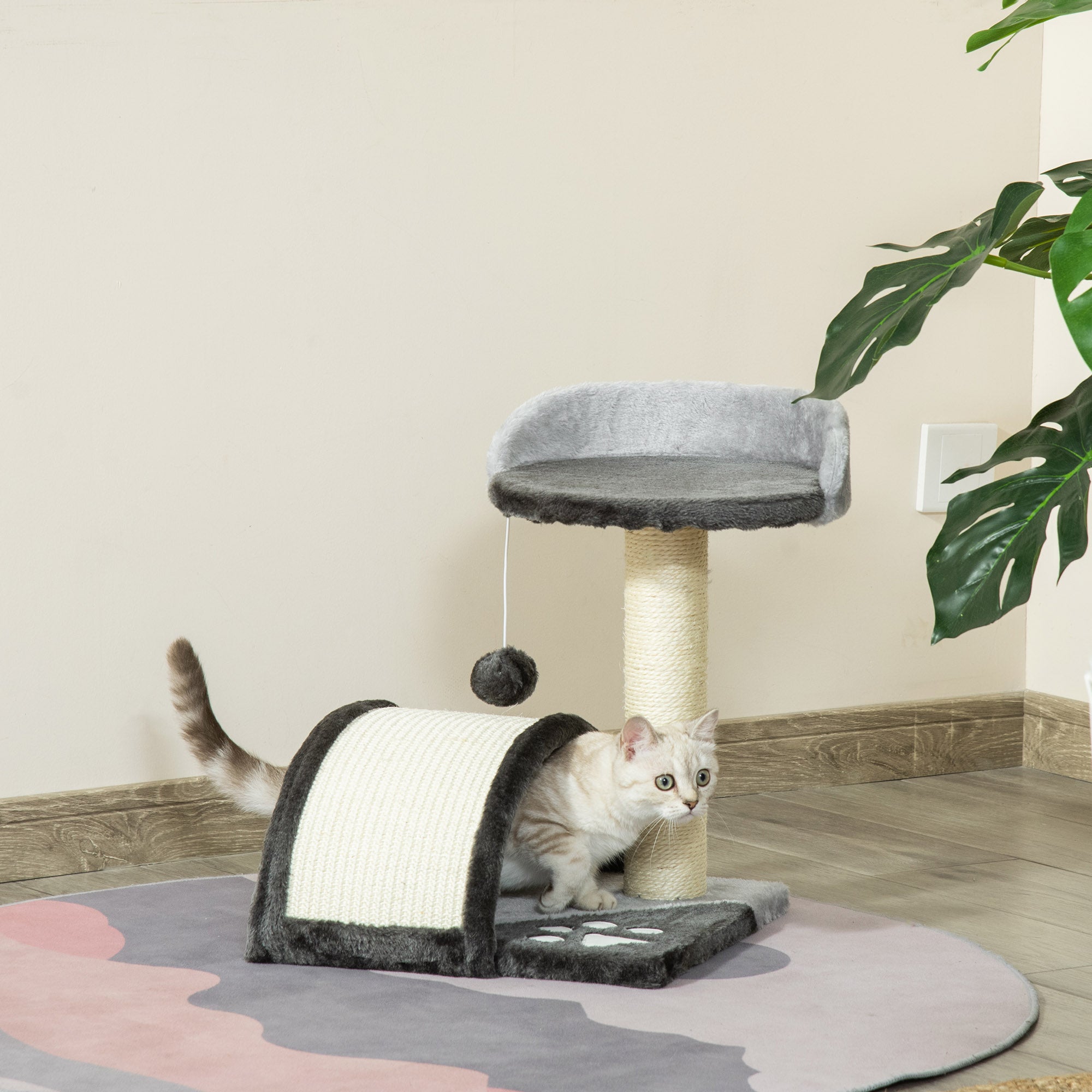 Cat Tree Scratching Post with Play Balls Cat Scratching Tree Sisal Rope Scratching Posts in Gray 35.5 x 37 x 46 cm