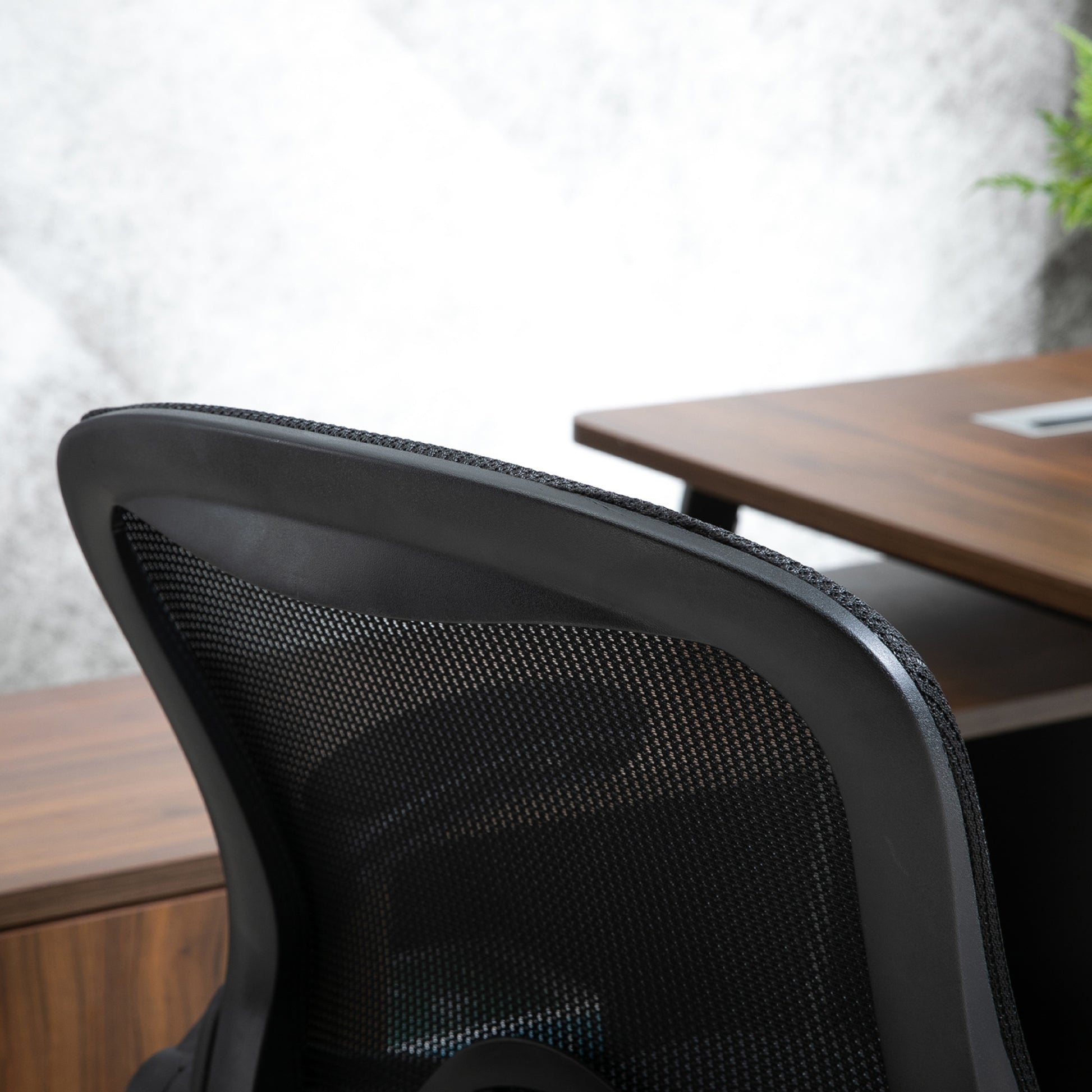 Office Chair Ergonomic Desk Chair with Flip-Up Armrests and Adjustable Foot Ring, Height Adjustable Swivel Chair Drafting Chair with Tilt Function, Mesh Black
