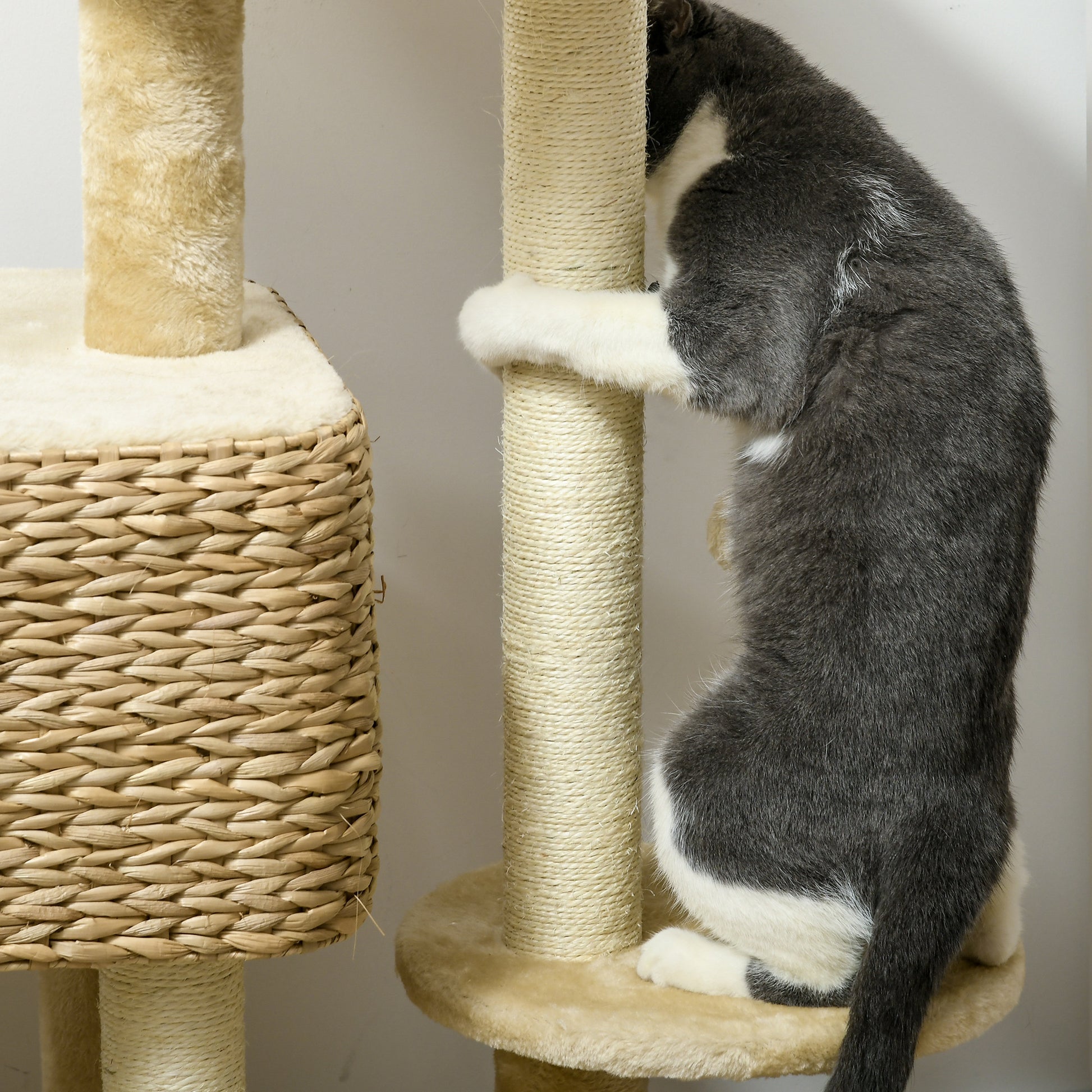 Cat Scratching Post 98 cm Cat Tree with 2 Lounging Areas, Climbing Tree Toy Ball, Scratching Posts, Cat Furniture with Cat Cave for Cats up to 6 kg, Water Hyacinth, Sisal, Beige