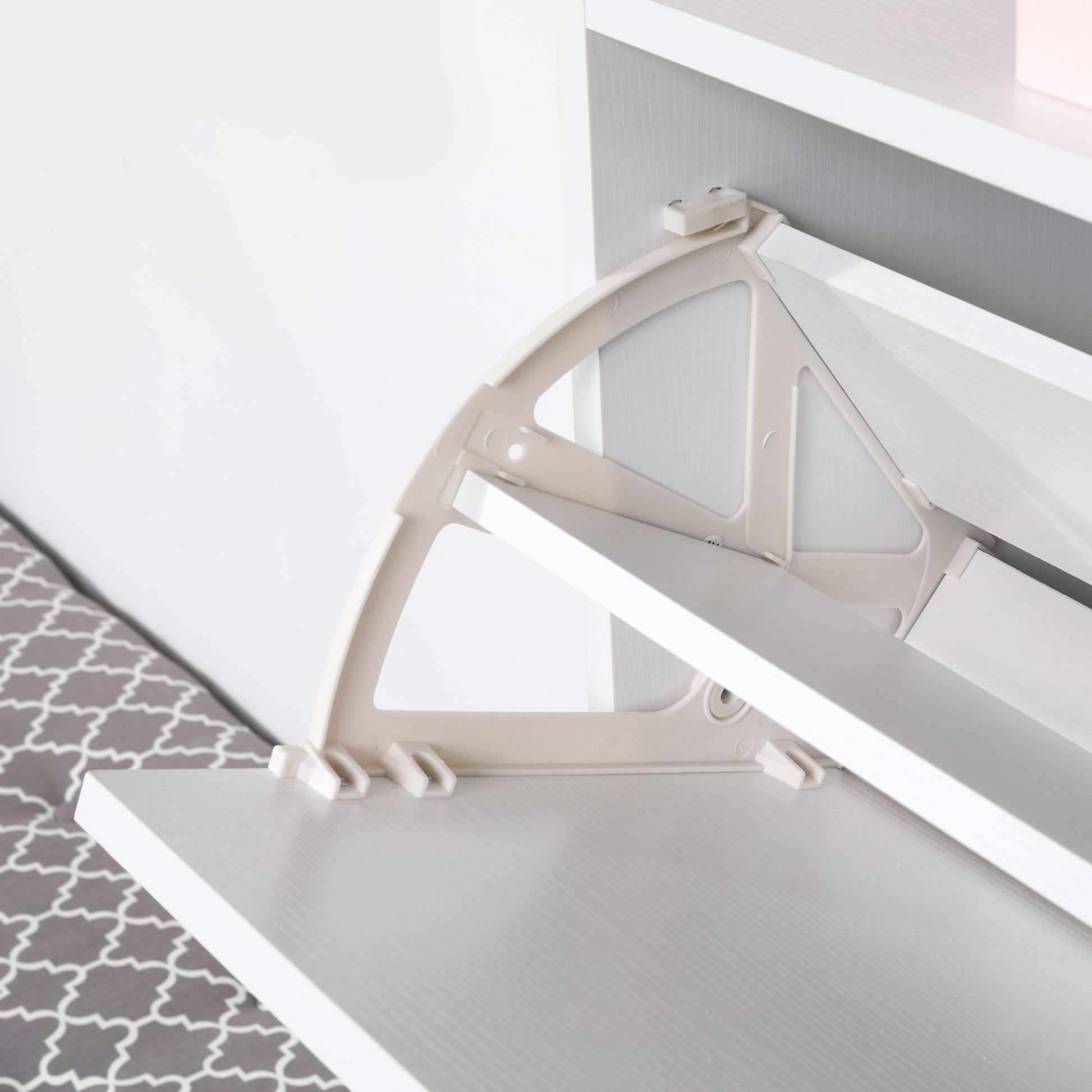 Shoe Cabinet 3 Flip Compartments (18 Pairs of Shoes) and 1 Storage Shelf Chipboard Wood White 60x24x132cm