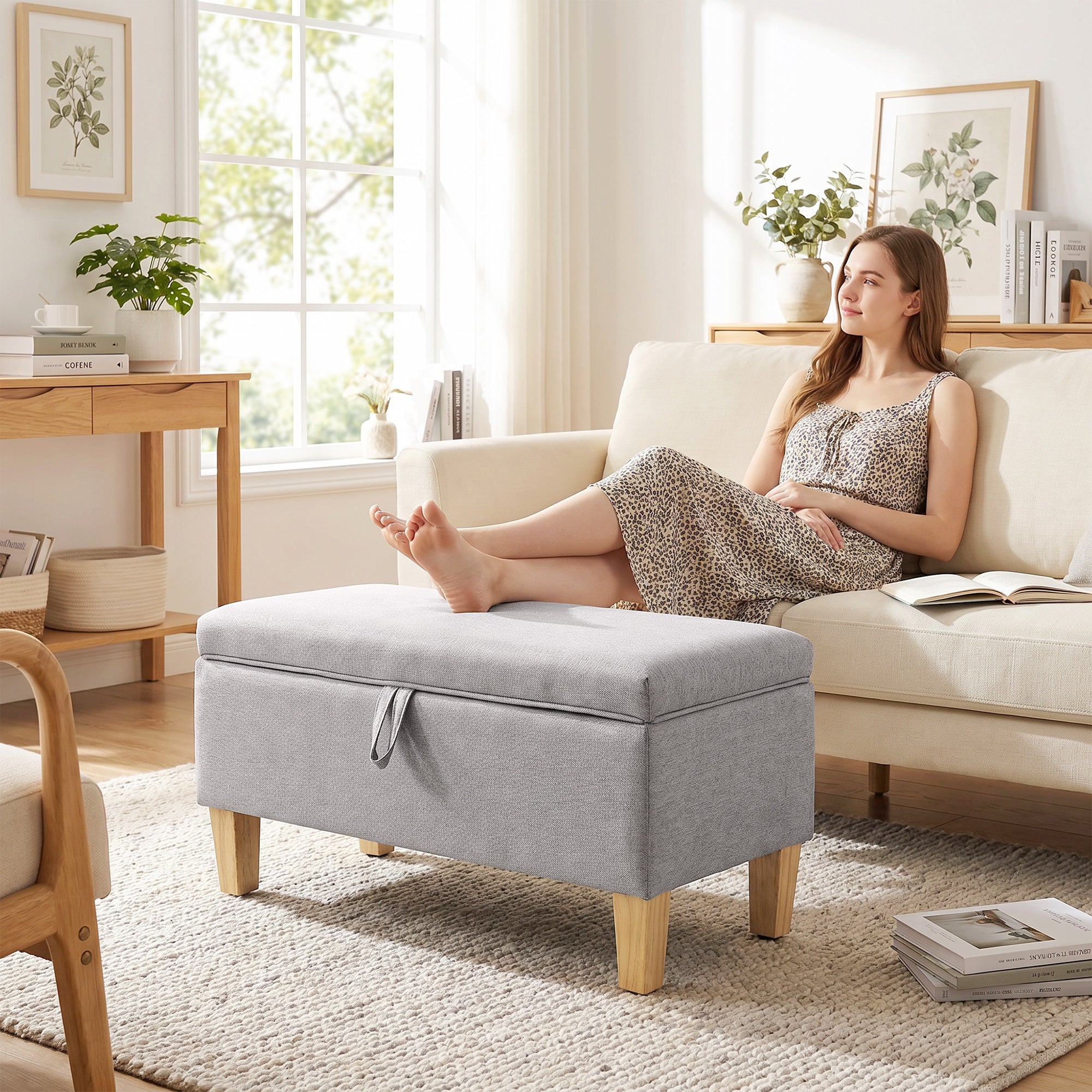 Storage Bench — Linen-Upholstered End-of-Bed Ottoman with Rubberwood Legs, Light Gray, 71 x 37 x 36 cm (28.0 x 14.6 x 14.2 in)
