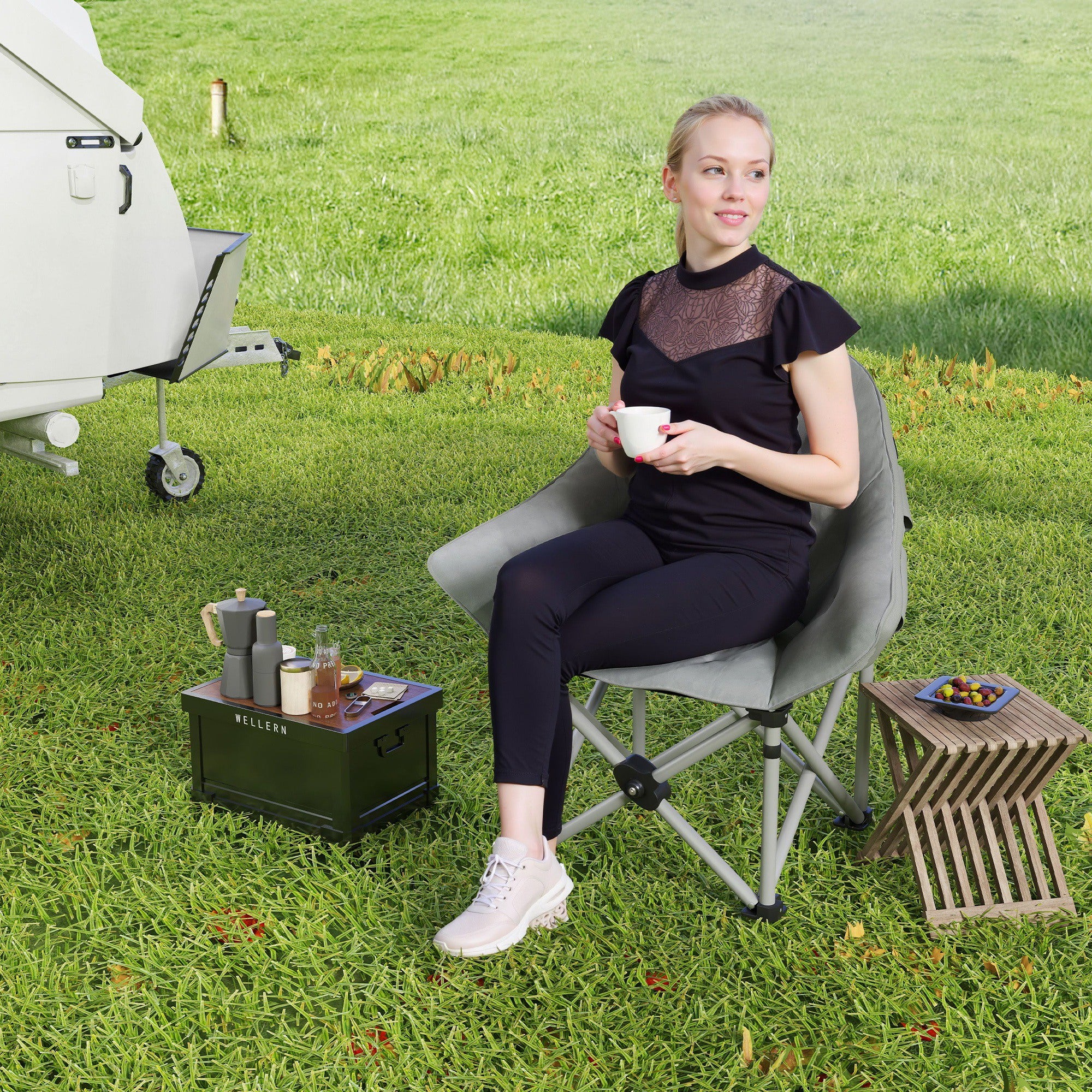 Folding Chair Foldable Camping Chair with Side Pocket Carry Bag Padded Outdoor Folding Chair up to 120kg Load Capacity Sturdy Lightweight Fishing Chair Garden Chair for Garden Camping Beach