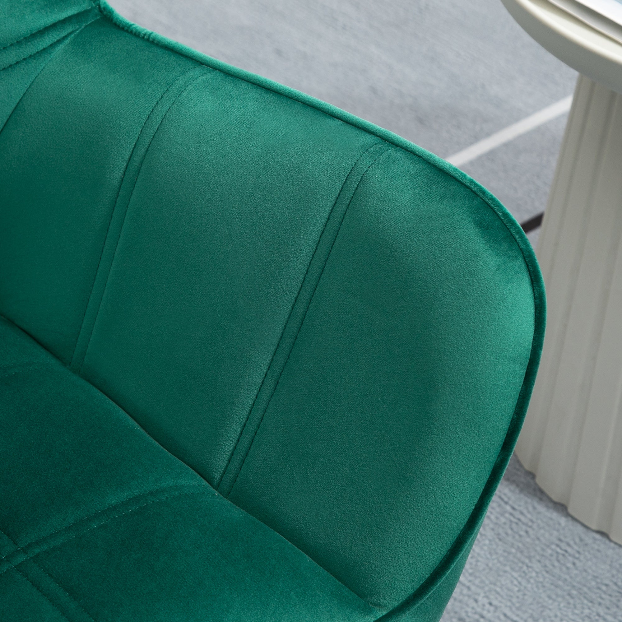 Scandinavian Design Bedroom Armchair, Velvet and Wood Armchair, Green, for Living Room or Office, 67x61.5x71cm