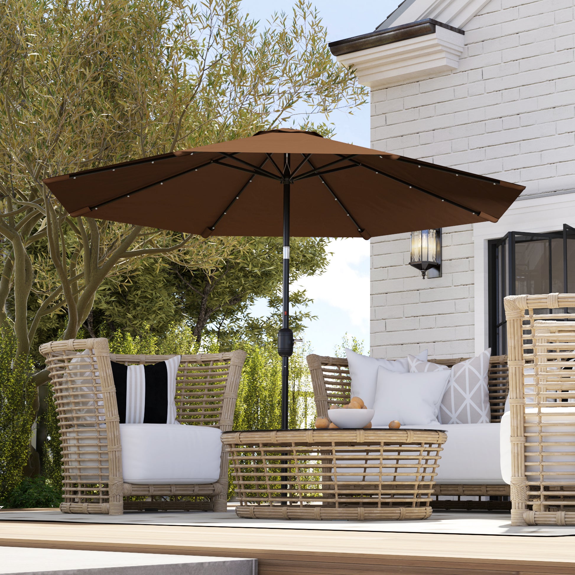 Terrace Outdoor Umbrella Ø265 cm Garden Umbrella with 32 Solar LED Lights Steel Pole and Crank Tilted Parasol for Patio Terrace Brown