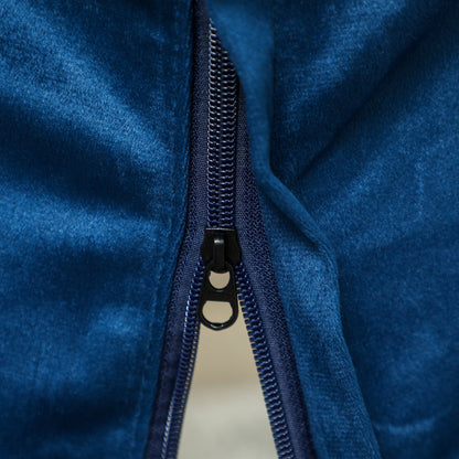 Living Room Chair with Footstool Relax Armchair for Bedroom with Side Pockets and Steel Legs for Dark Blue Living Room