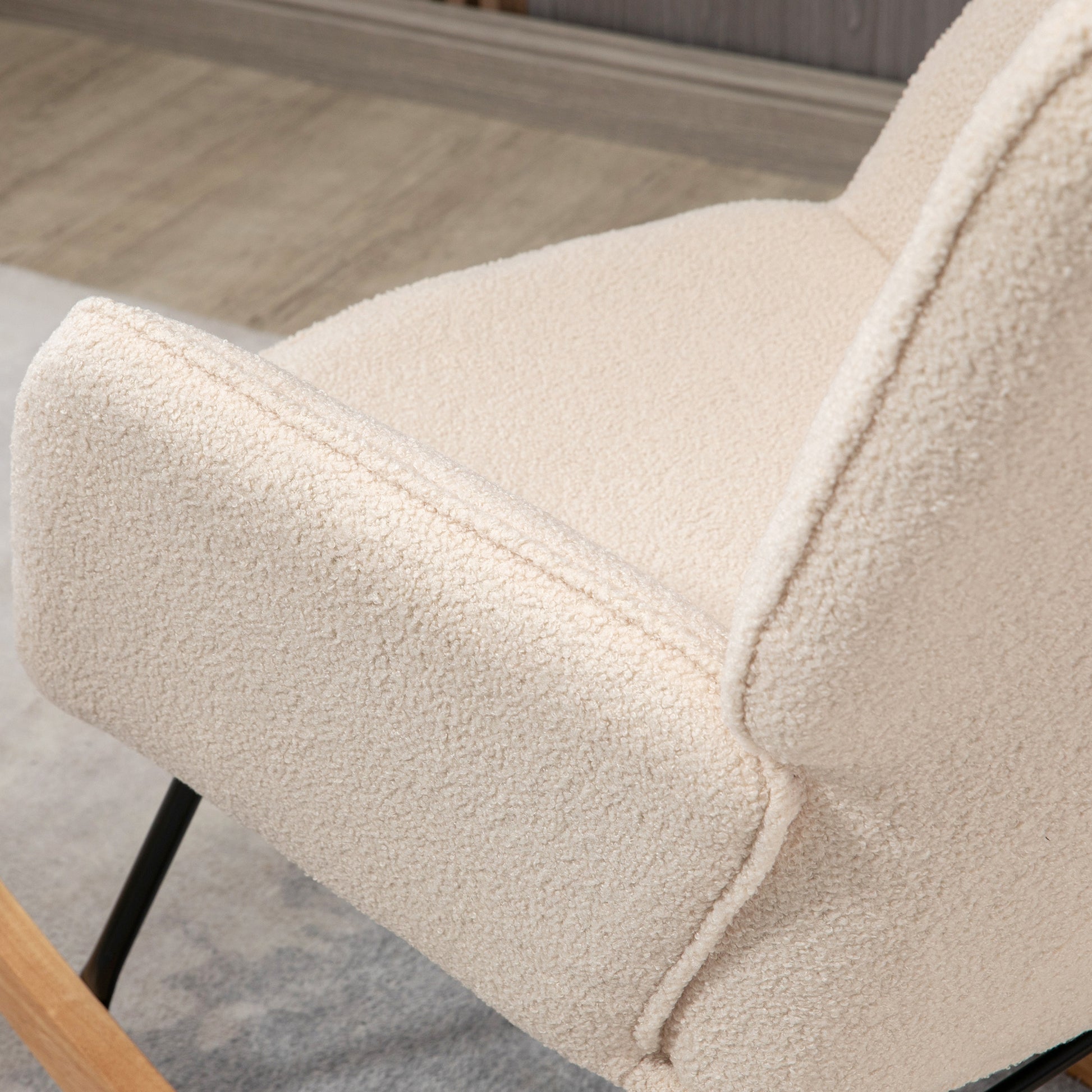 Rocking Chair, Rocking Armchair with Berber Fleece Look, Armrest, Padded Chair with Wooden Runners, Relax Armchair for Living Room, Bedroom, Up to 120kg Load Capacity, Beige