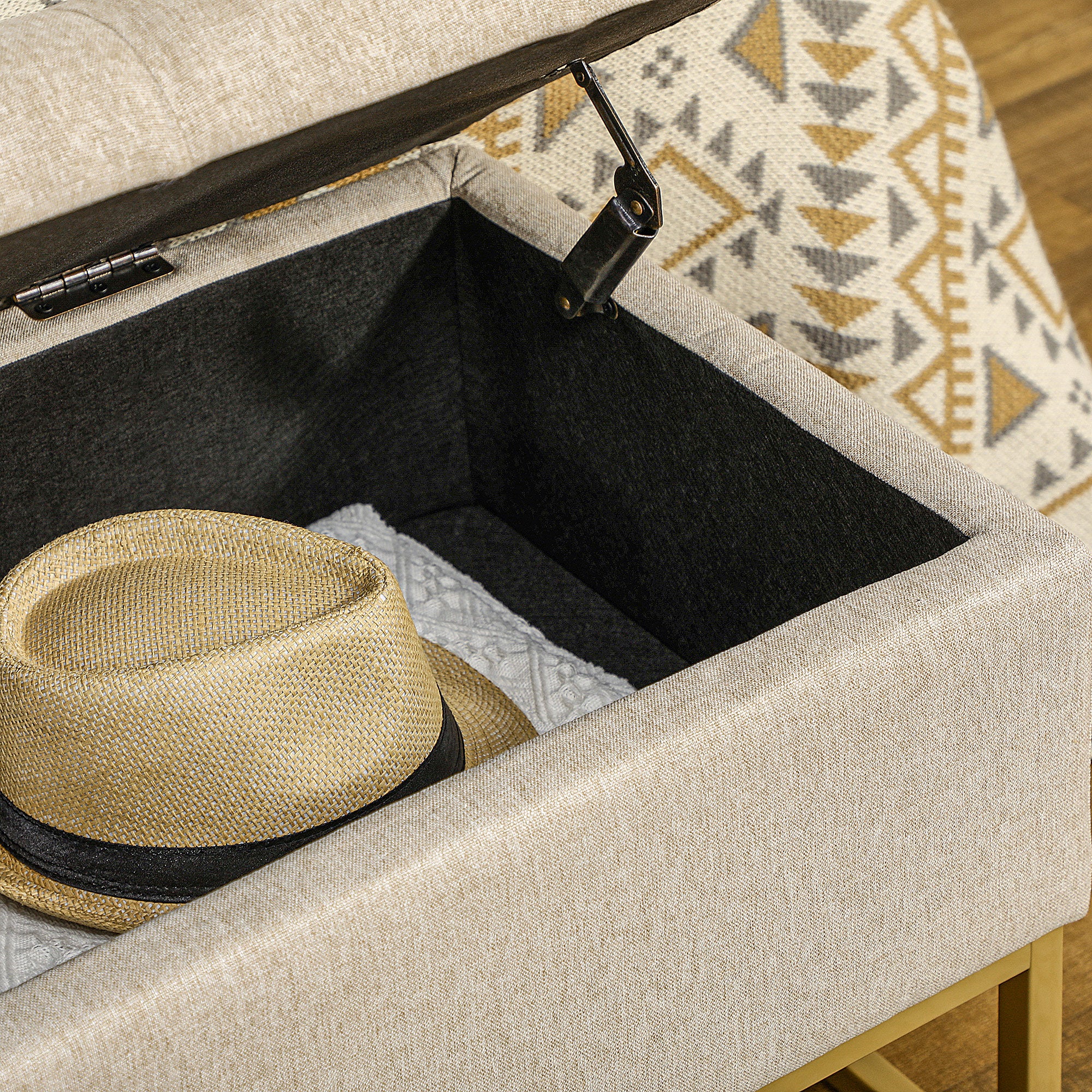 Storage Ottoman Bench Upholstered in Synthetic Linen with Flip Top Lid and Steel Legs for Living Room 110x44x48 cm Beige