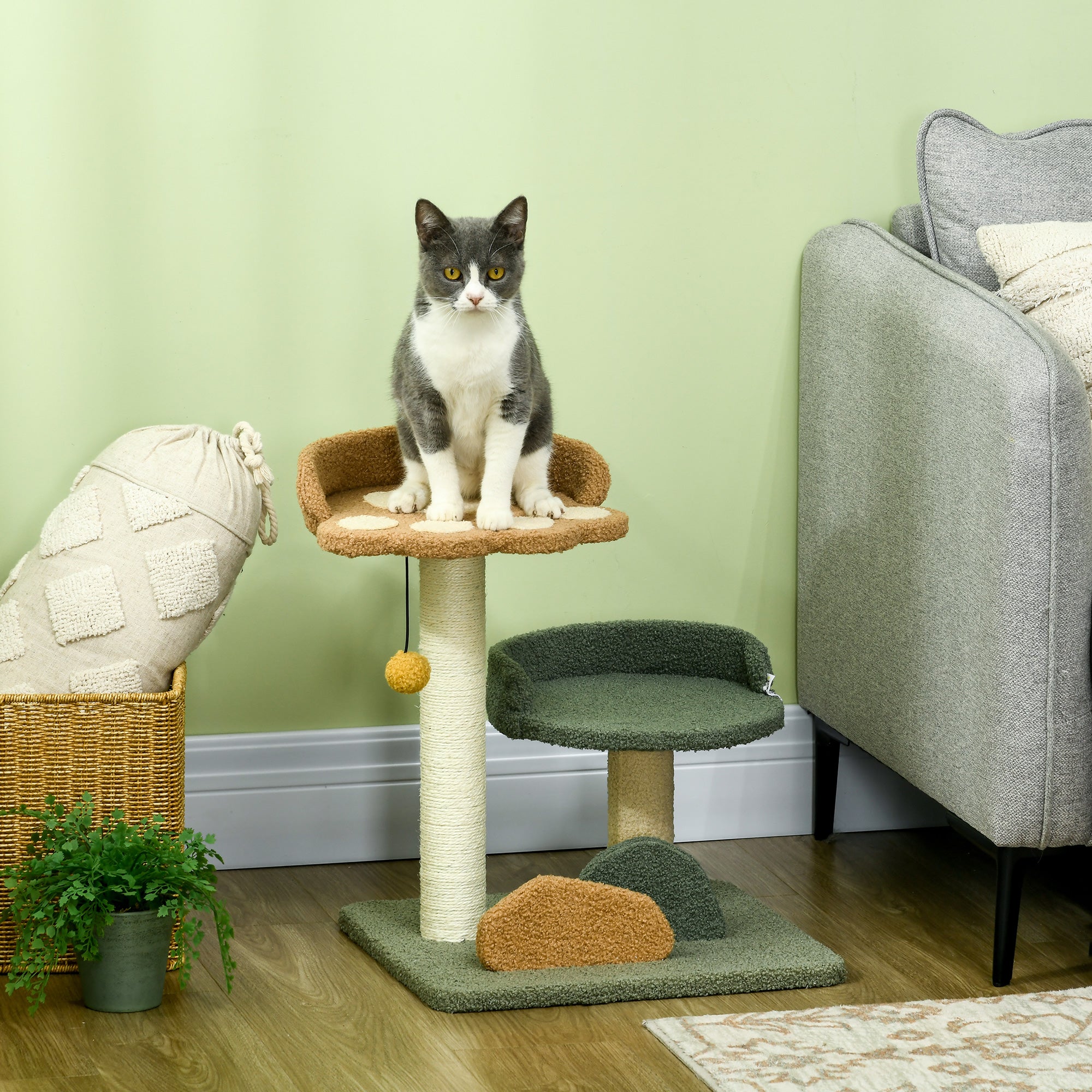 Cat Tree Small, 52 cm Cat Scratching Tree Climbing Tree with 2 Levels, Scratching Post with Play Ball, Cat Furniture, Small Scratching Tree for Cats under 5 kg, Sisal