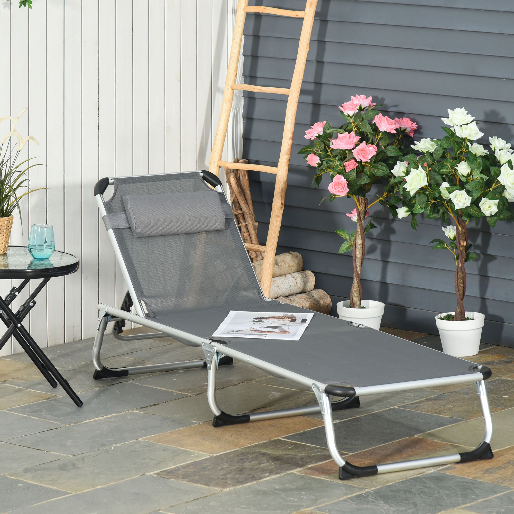 Folding Sun Lounger Garden Lounger with Pillow Recliner with 4 Adjustable Backrest Camping Lounger up to 120 kg Load Capacity for Outdoor Park, Garden, Gray