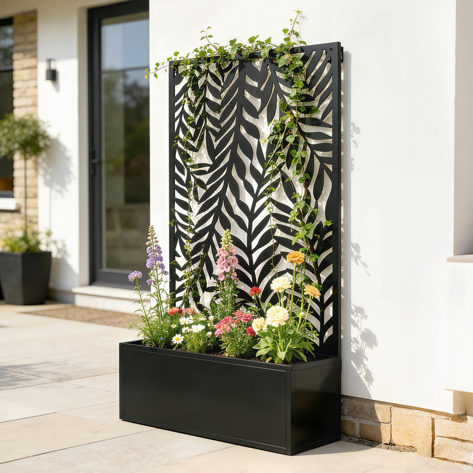 Metal Planter with Trellis and Tropical Leaf Privacy Panel, 61 x 23 x 113 cm (24 x 9.1 x 44.5 in), Black