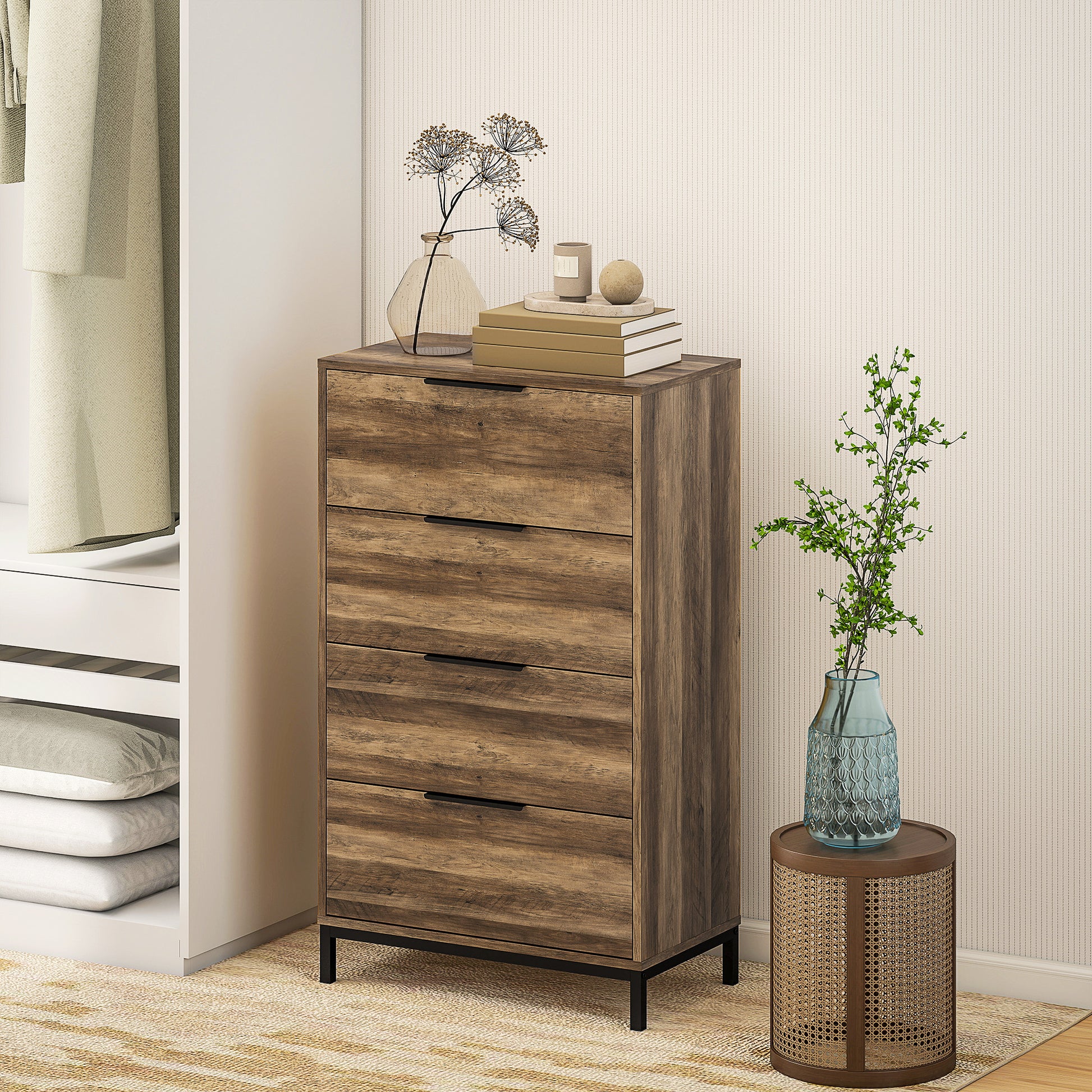 4-Drawer Chest High Chest of Drawers with Metal Handles Narrow Dresser for Living Room Hallway 62x35x105 cm Natural
