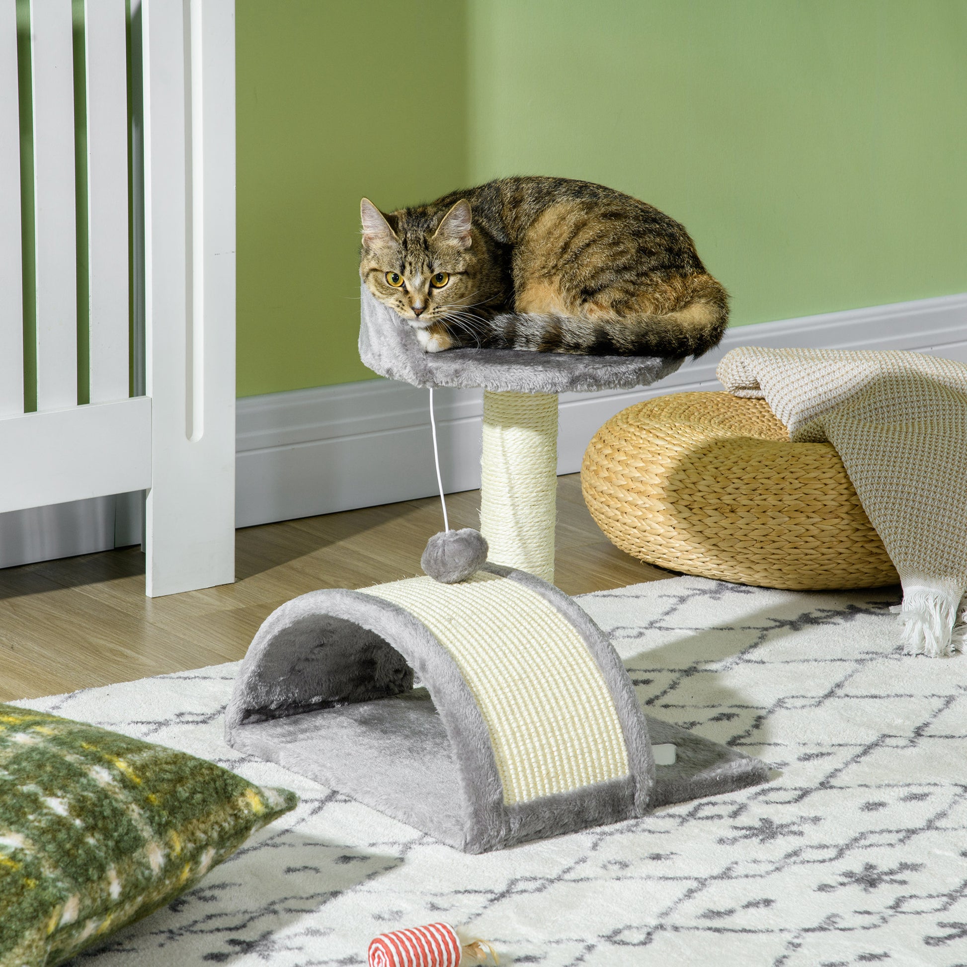 Small Cat Scratching Tree Height 46 cm 2-Level Cat Tree with Scratching Post, Platforms, and Hanging Ball Toy 35.5x37x46 cm Gray