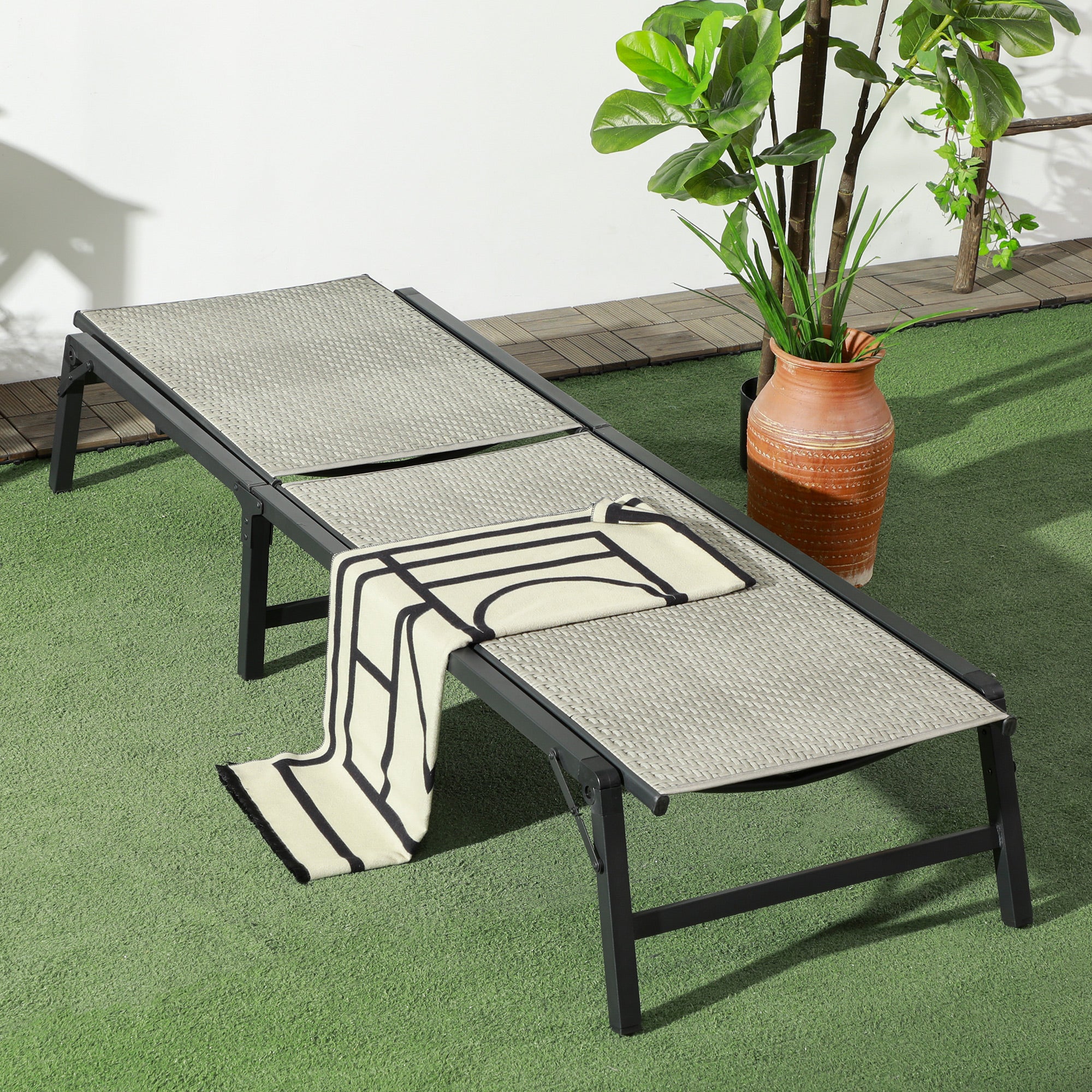 Reclining Folding Rattan Lounger with Adjustable 5-Level Backrest and Steel Frame Load 330 lbs for Patio Terrace Gradient Light Gray
