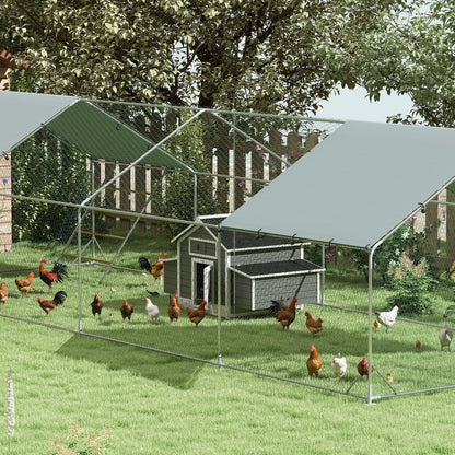 Outdoor Chicken Coop Wooden Chicken Coop for 2-4 Chickens with 2 Nesting Boxes Removable Tray Hinged Roof 150x100x96.5 cm Gray and White