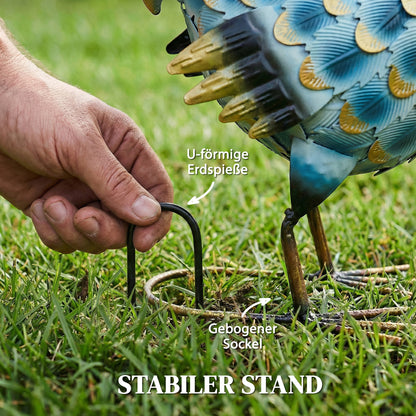 Rooster Garden Statue, Metal Rooster Sculpture with Ground Anchors, Standing Rooster for Patio and Lawn, 44 x 18 x 41 cm (17.3 x 7.1 x 16.1 in), Multicolor