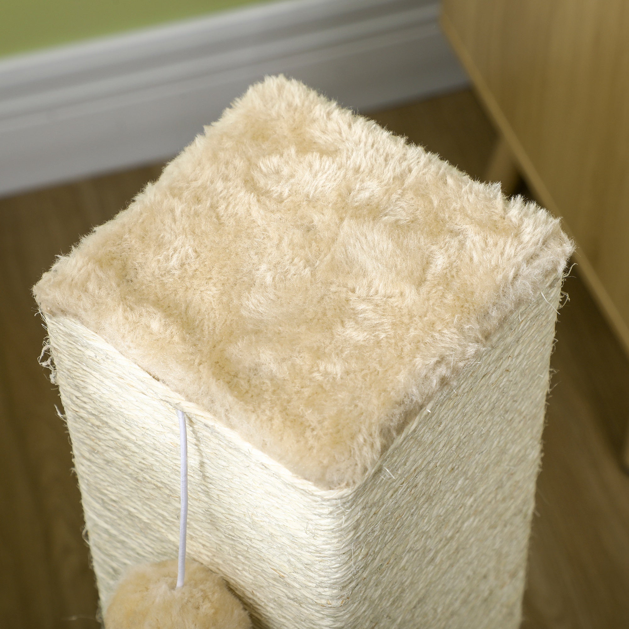 Cat Scratching Post 79 cm High Scratching Pole Cat Tree with Fur Brushes 2 Play Balls, Sisal Rope, Cat Scratcher for Medium Cats, Beige