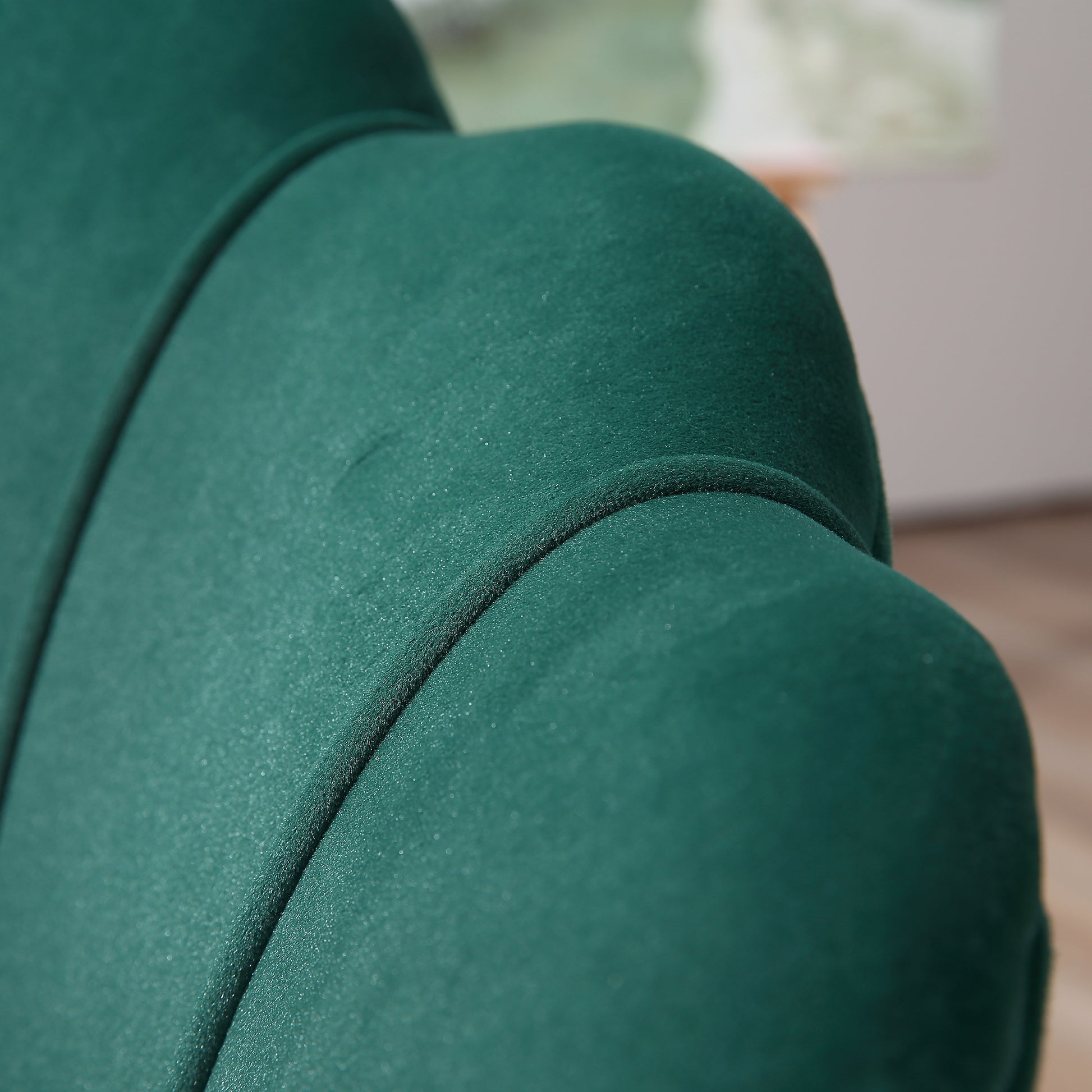 Shell Armchair, Vintage Armchair, Bedroom and Living Room Armchair, Elegant Design, with High Backrest, 76x67x74cm, Dark Green