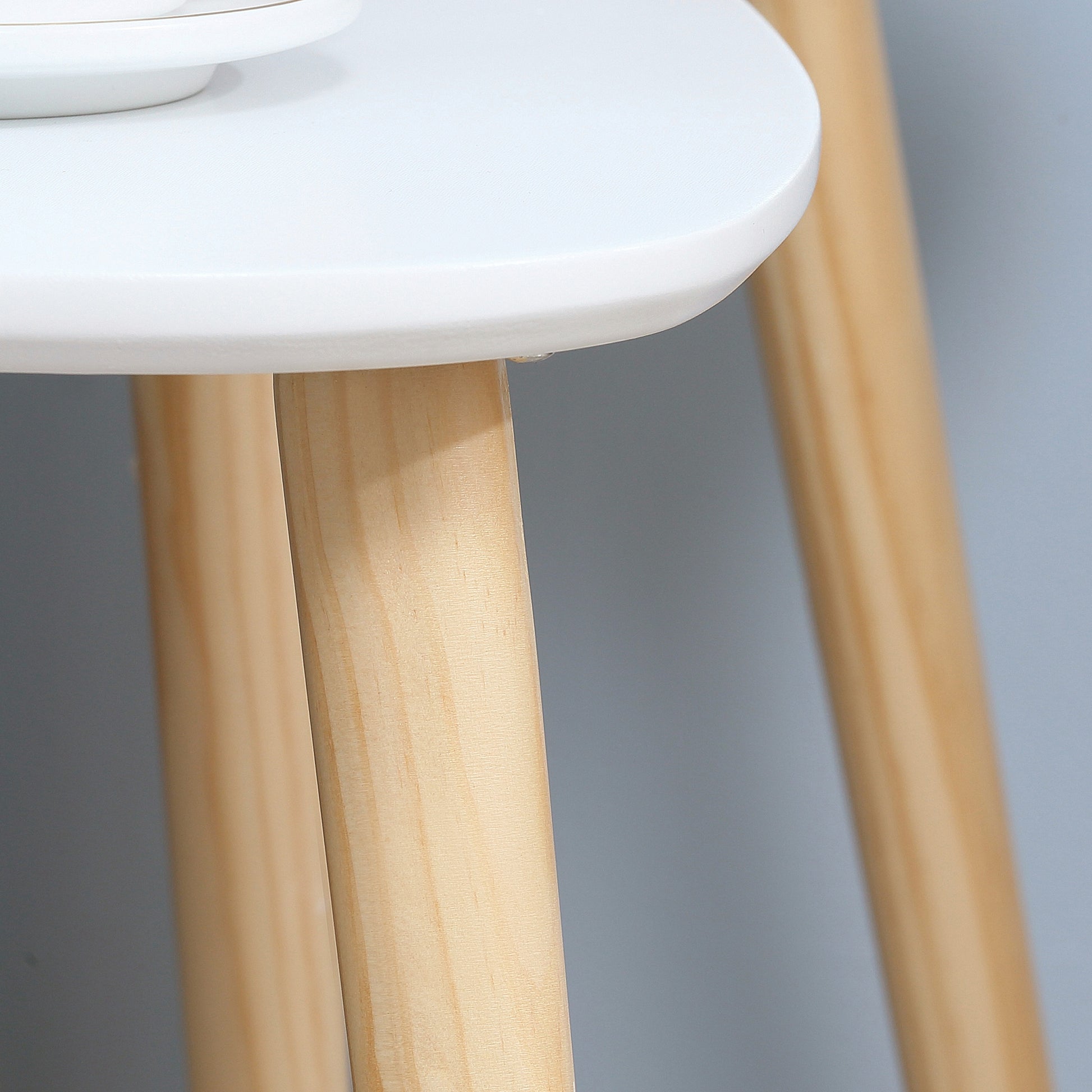 Set of 2 Side Tables with Wooden Legs Nesting Coffee Tables for Living Room Bedroom Office 59.5x39.5x45 cm and 44.5x28.5x40 cm White