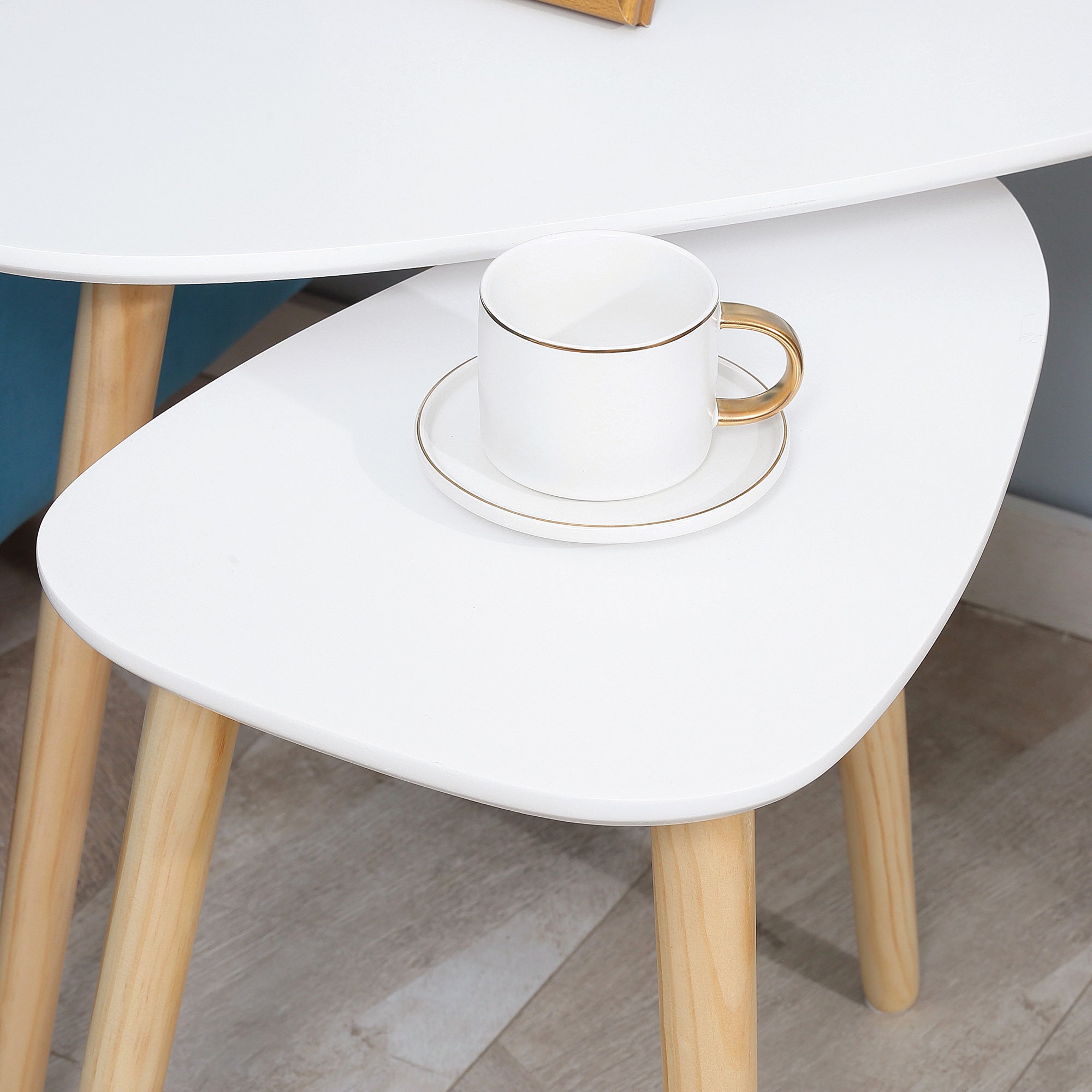 Set of 2 Side Tables with Wooden Legs Nesting Coffee Tables for Living Room Bedroom Office 59.5x39.5x45 cm and 44.5x28.5x40 cm White
