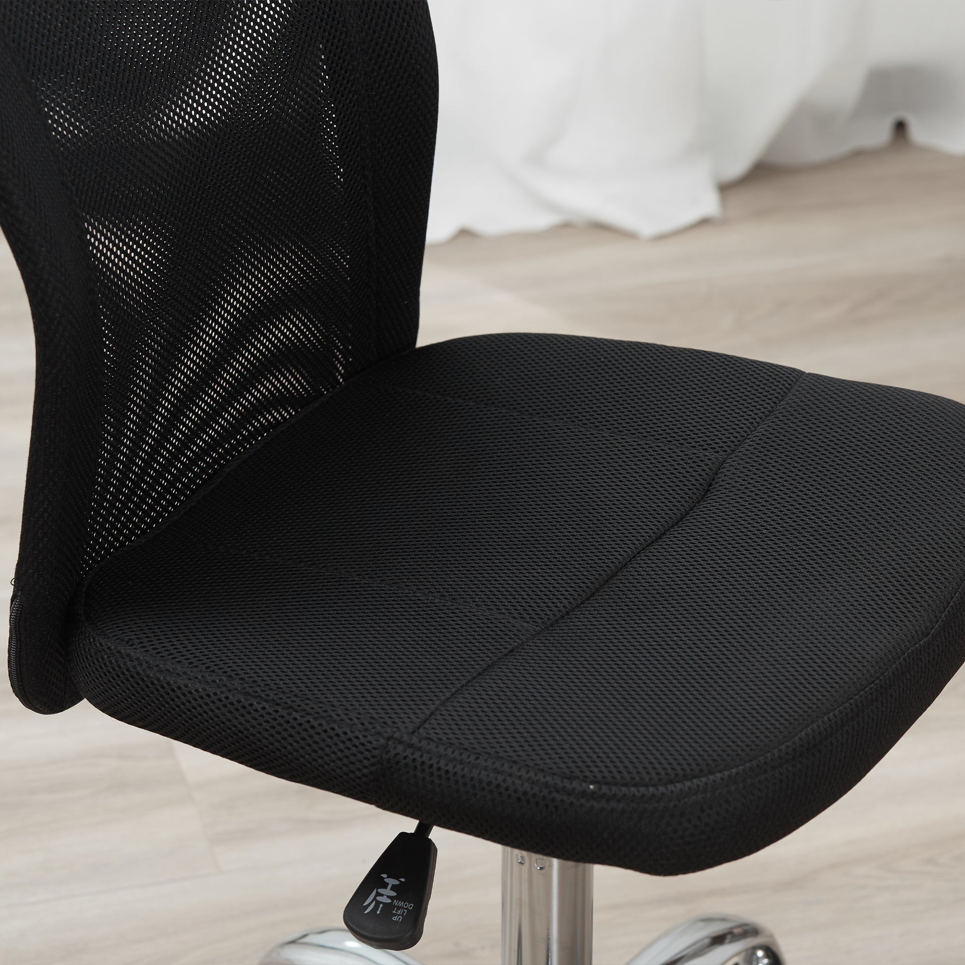 Office Chair Ergonomic, Height Adjustable Desk Chair, 360° Swivel Chair with Breathable Backrest, for Office, Study Room, up to 100 kg Capacity, Black