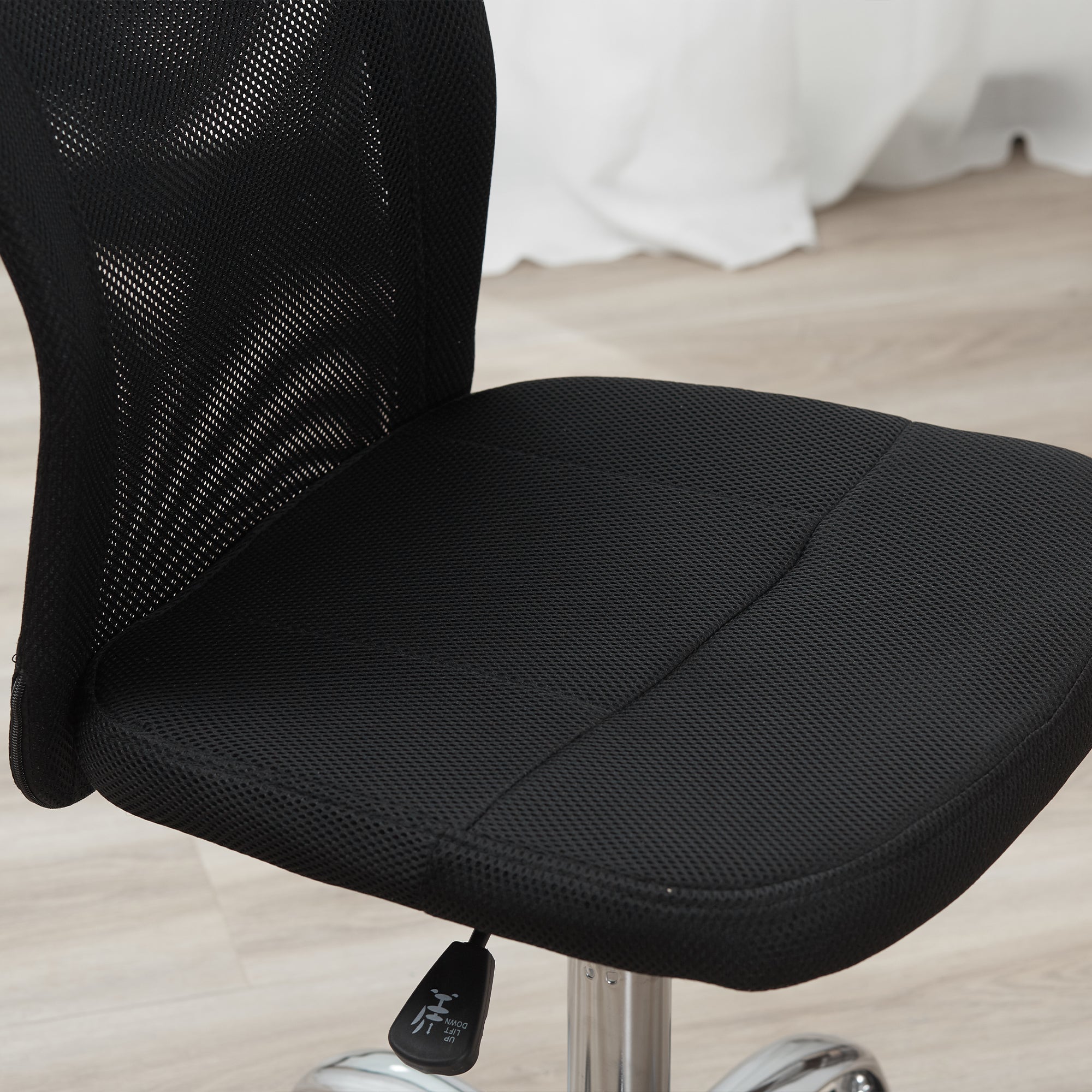 Office Chair Ergonomic, Height Adjustable Desk Chair, 360° Swivel Chair with Breathable Backrest, for Office, Study Room, up to 100 kg Capacity, Black