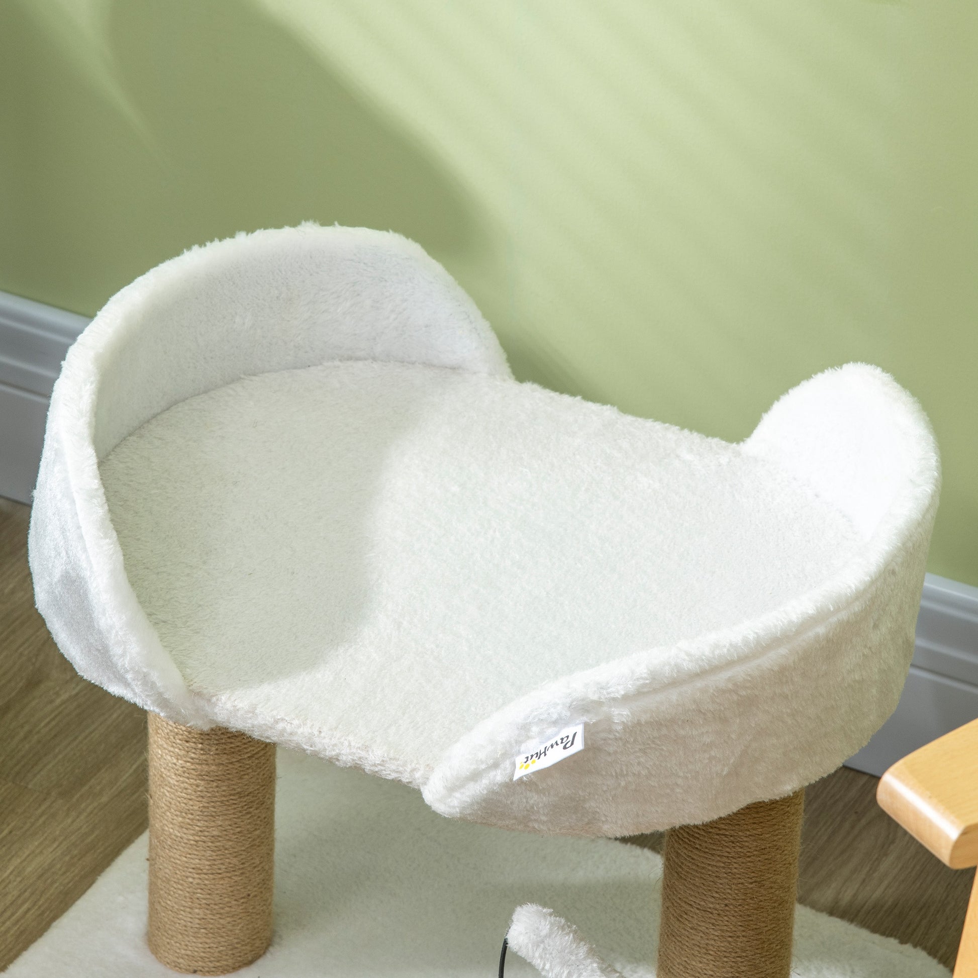 Cat Scratching Tree for Small Cats Height 42 cm Cat Tree with Nest Hanging Balls and Sisal Posts 48x38x42 cm White