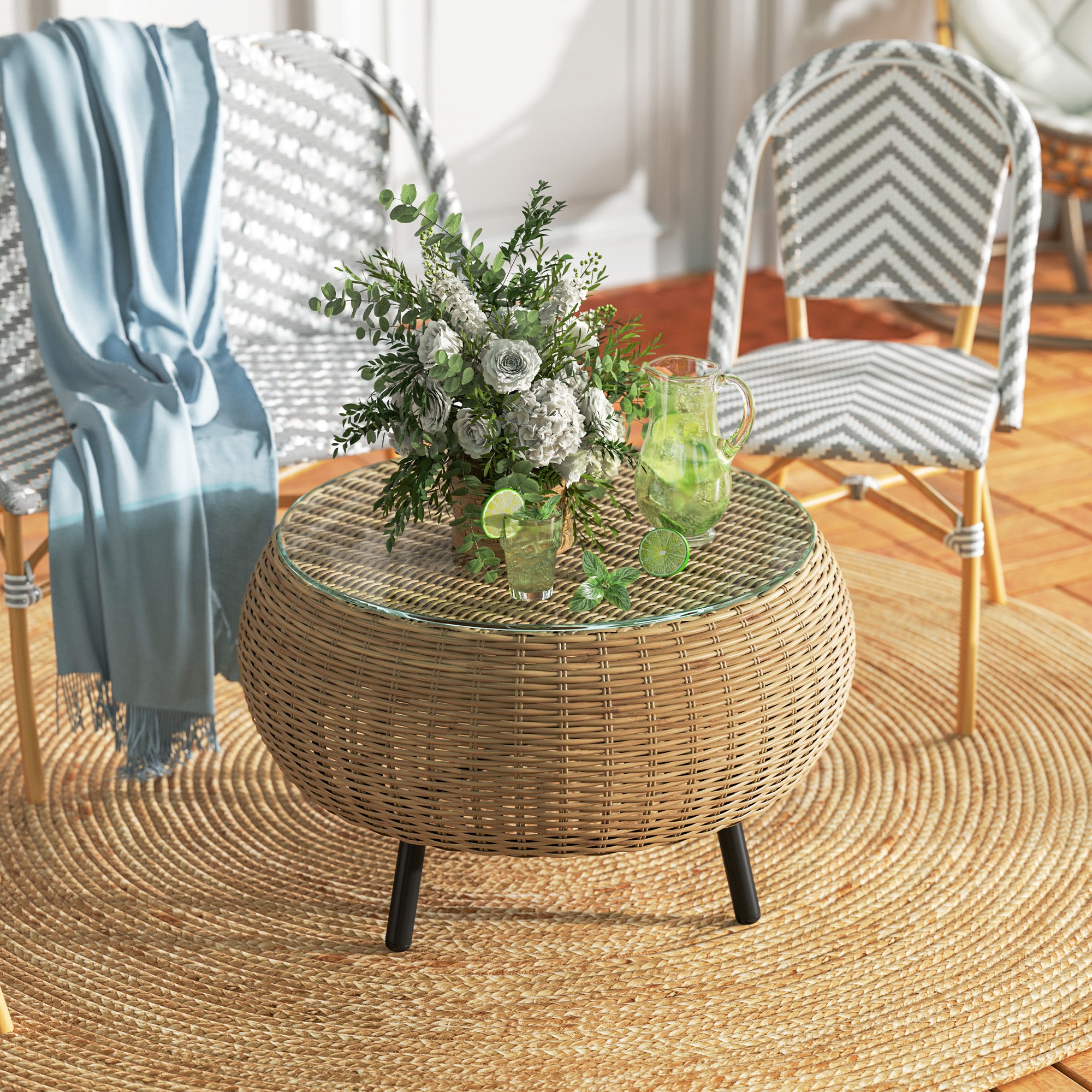 Poly Rattan Side Table Round Coffee Table with Glass Table Top Balcony Table Garden Table Side Table Tea Table Rattan Table for Garden Terrace Balcony, Ø75 x 42 cm Brown