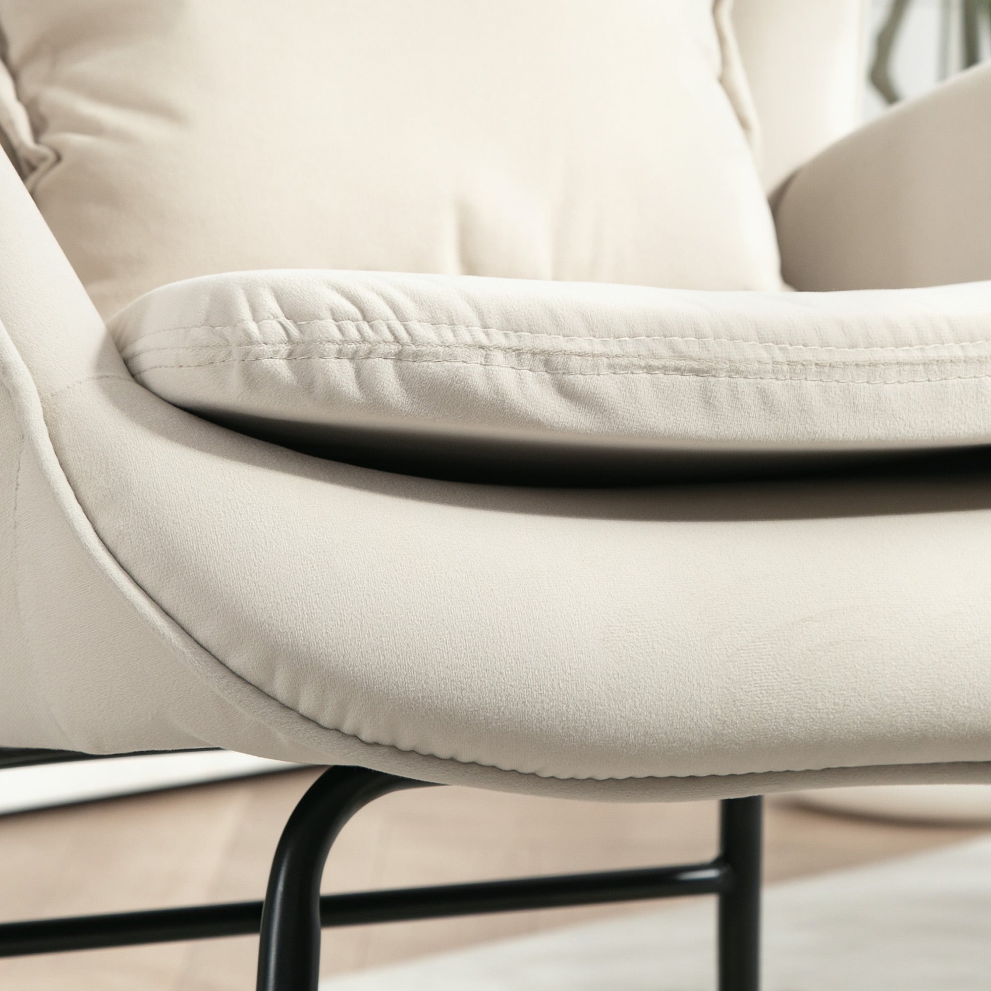 Rocking Chair Swivel Armchair with Cushion, High Back Armchair with Velvet Look, Rocking Chair up to 120 kg Load Capacity for Bedroom, Living Room, Cream White