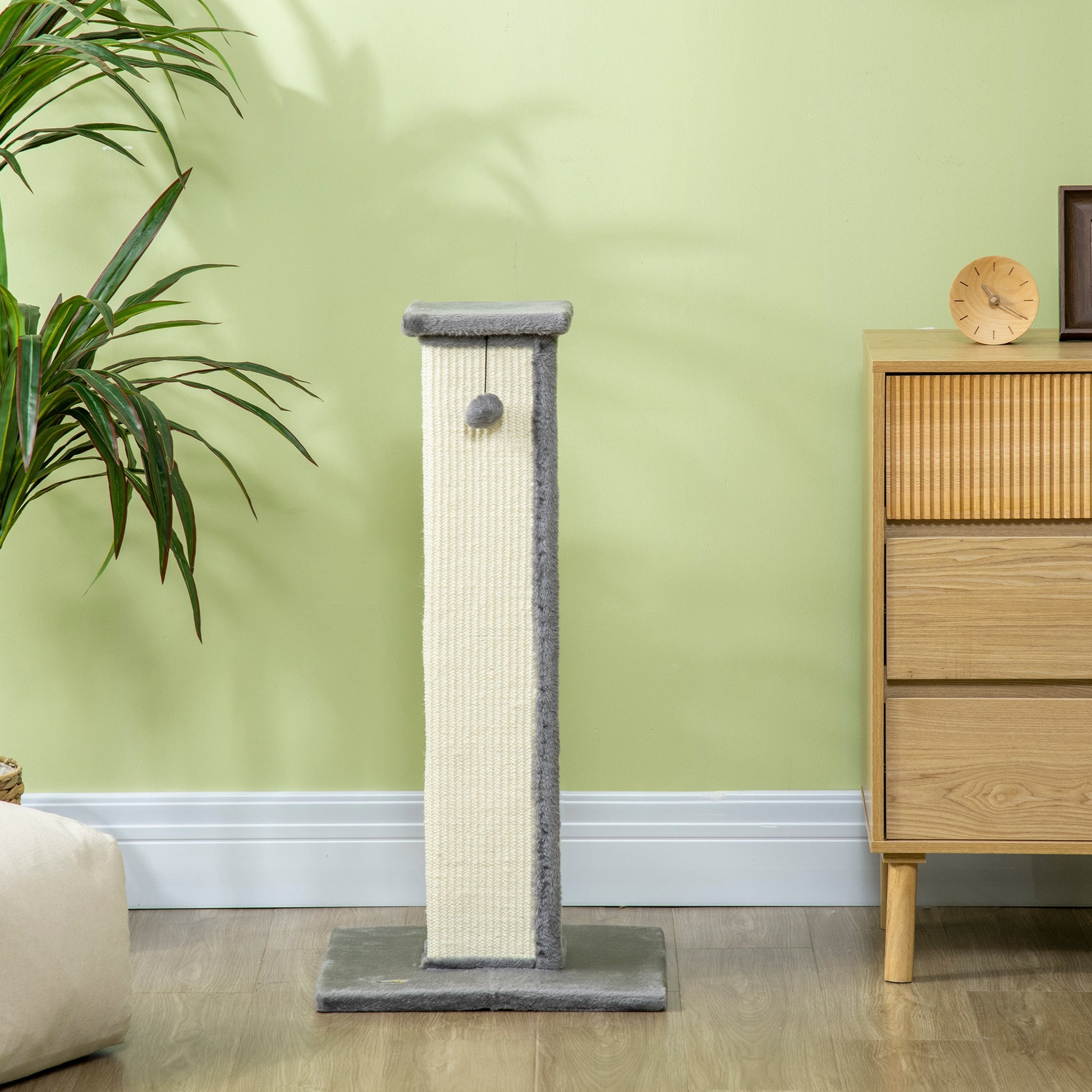 Scratching Post, 81cm Scratching Column, Sisal Cat Scratching Tree with Play Ball, Cat Scratching Furniture for Cats up to 5 kg, Indoor, Gray, Cream